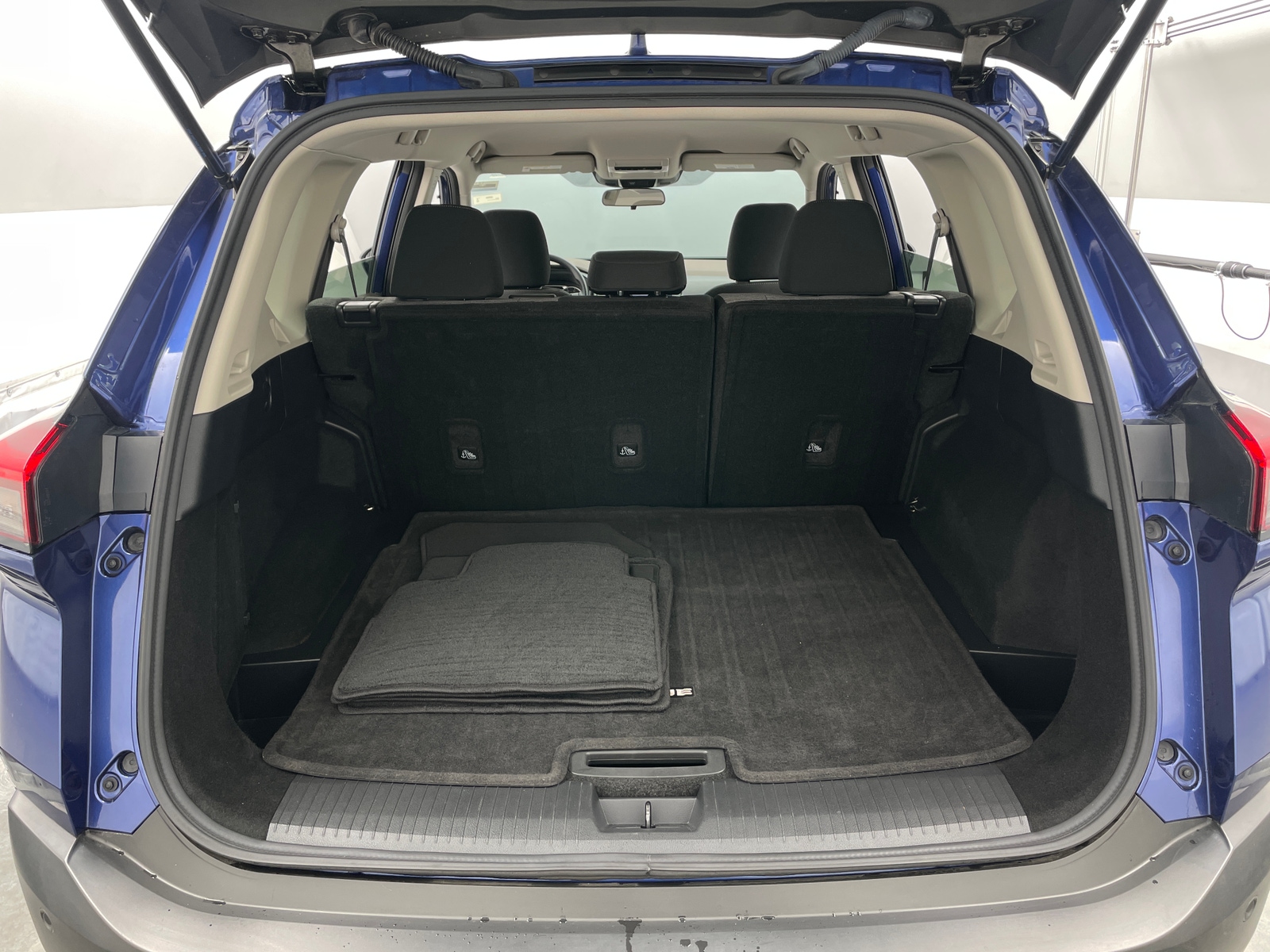 Thumbnail: 2021 Nissan Rogue - 7