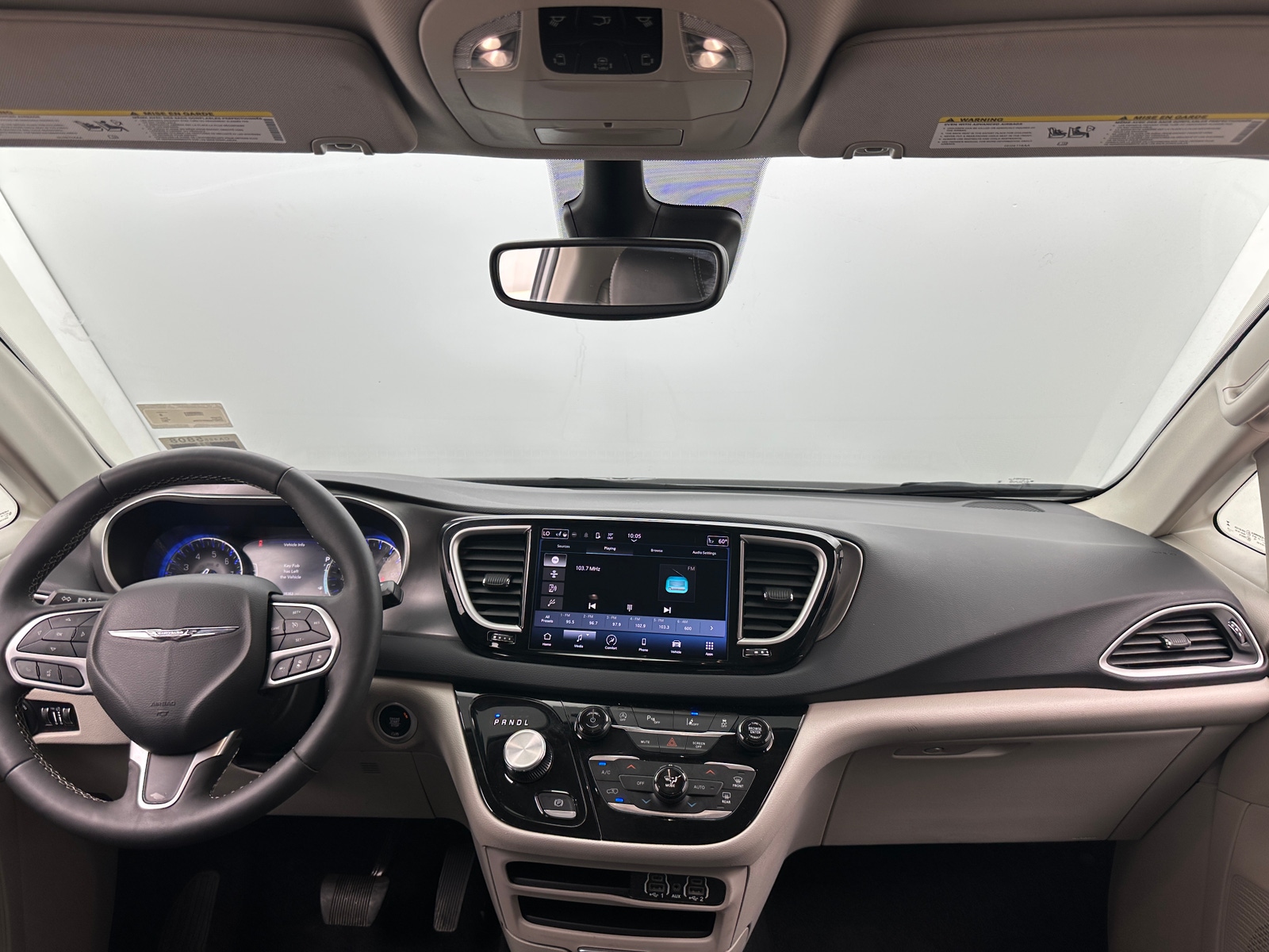 Thumbnail: 2024 Chrysler Pacifica - 2