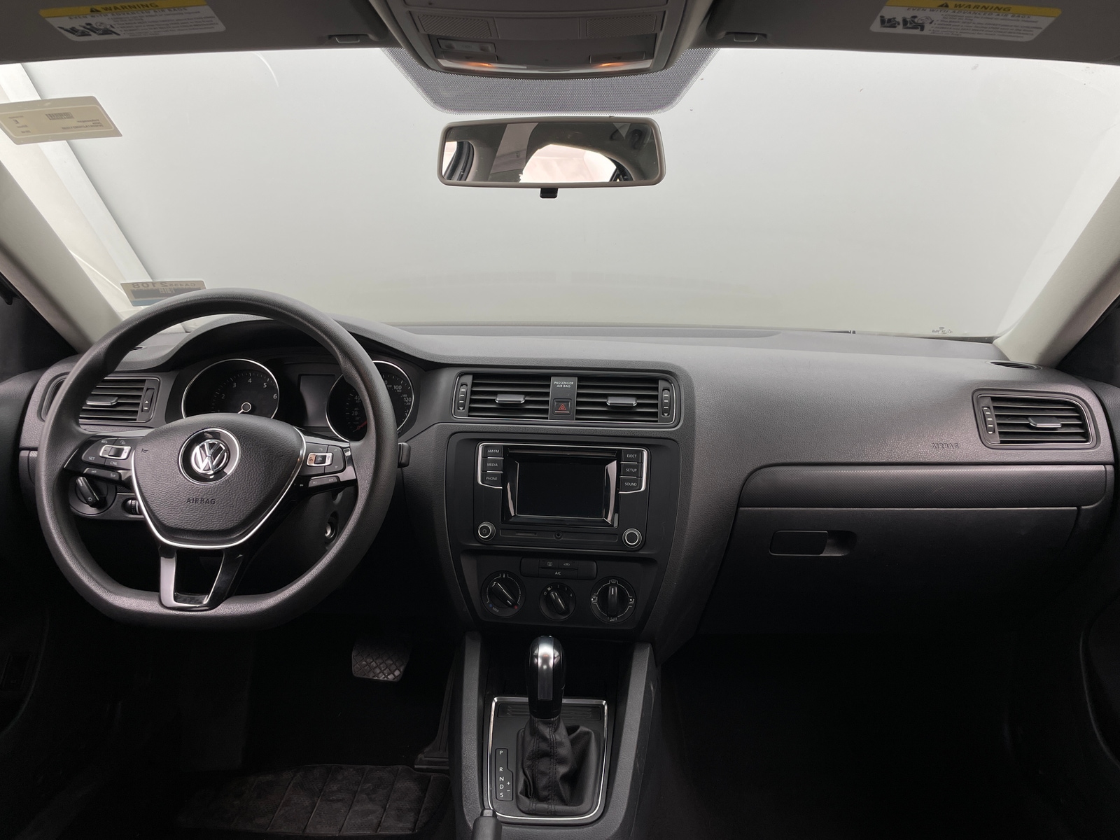 Thumbnail: 2016 Volkswagen Jetta - 3