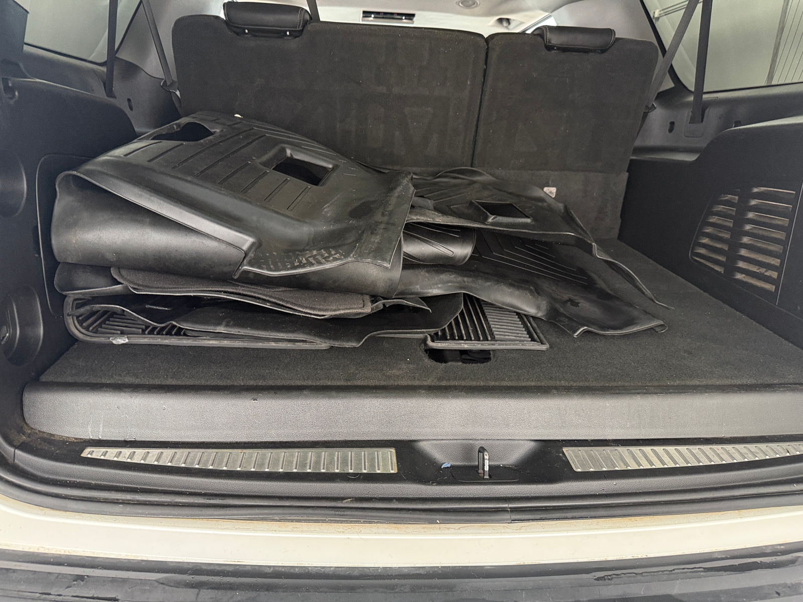 Thumbnail: 2019 GMC Yukon XL - 6