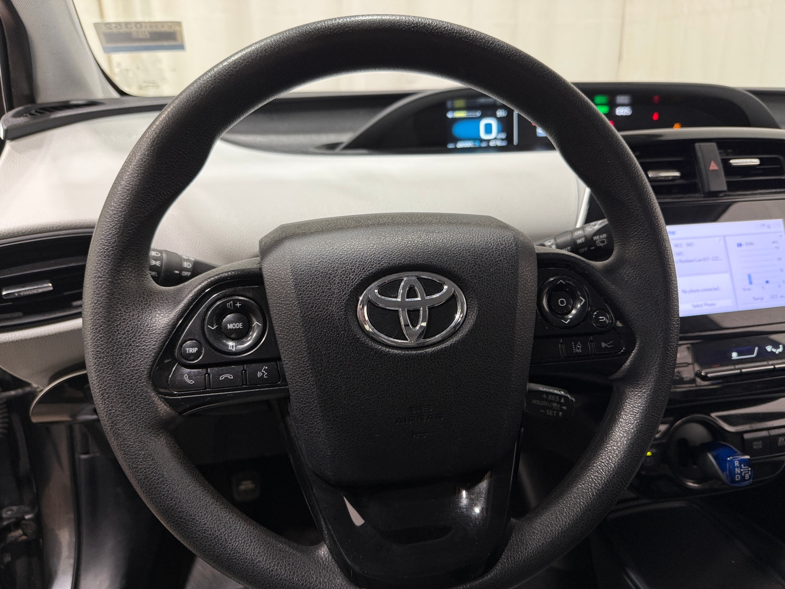 Thumbnail: 2020 Toyota Prius - 5