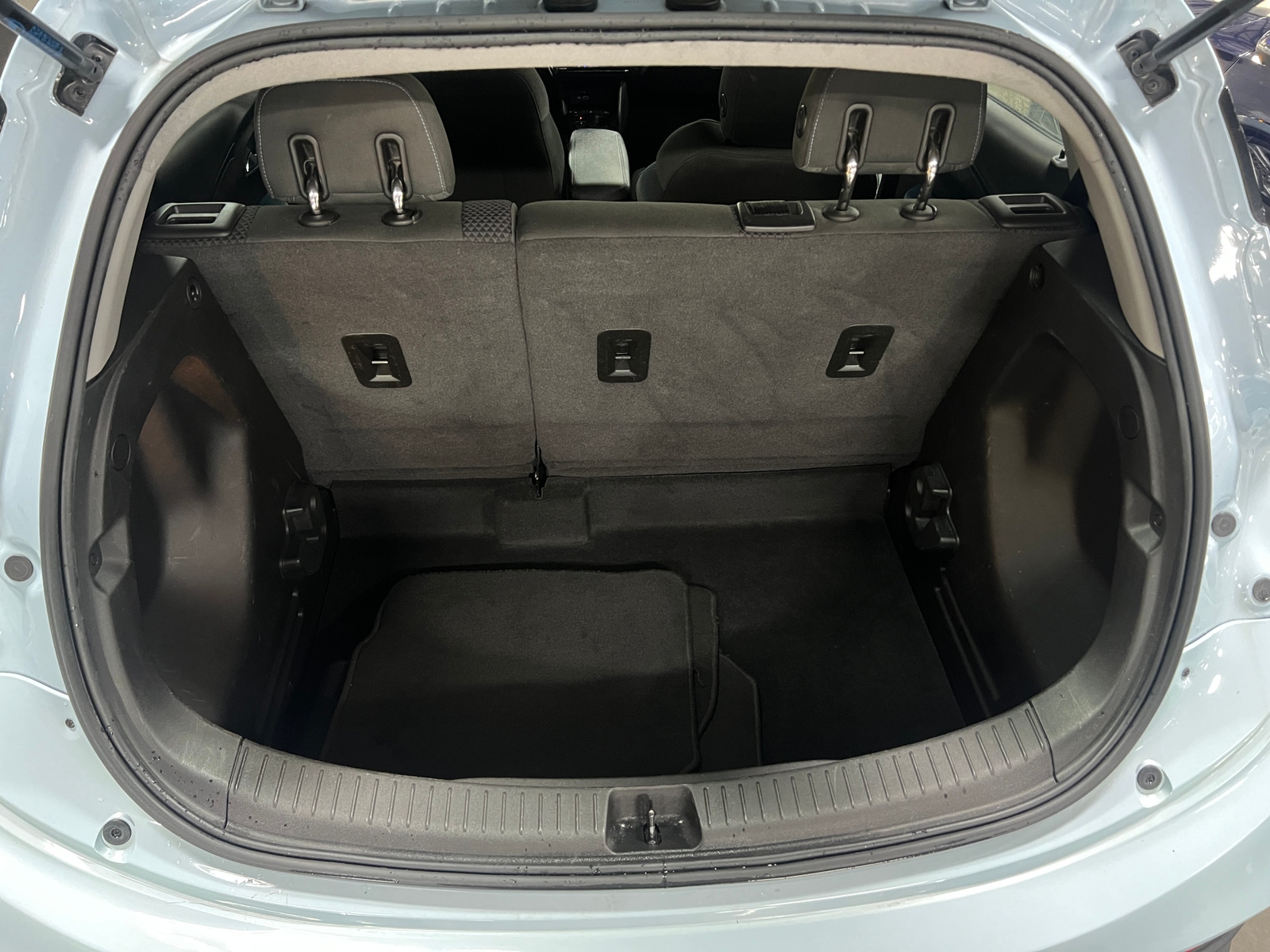 Thumbnail: 2022 Chevrolet Bolt EV - 7