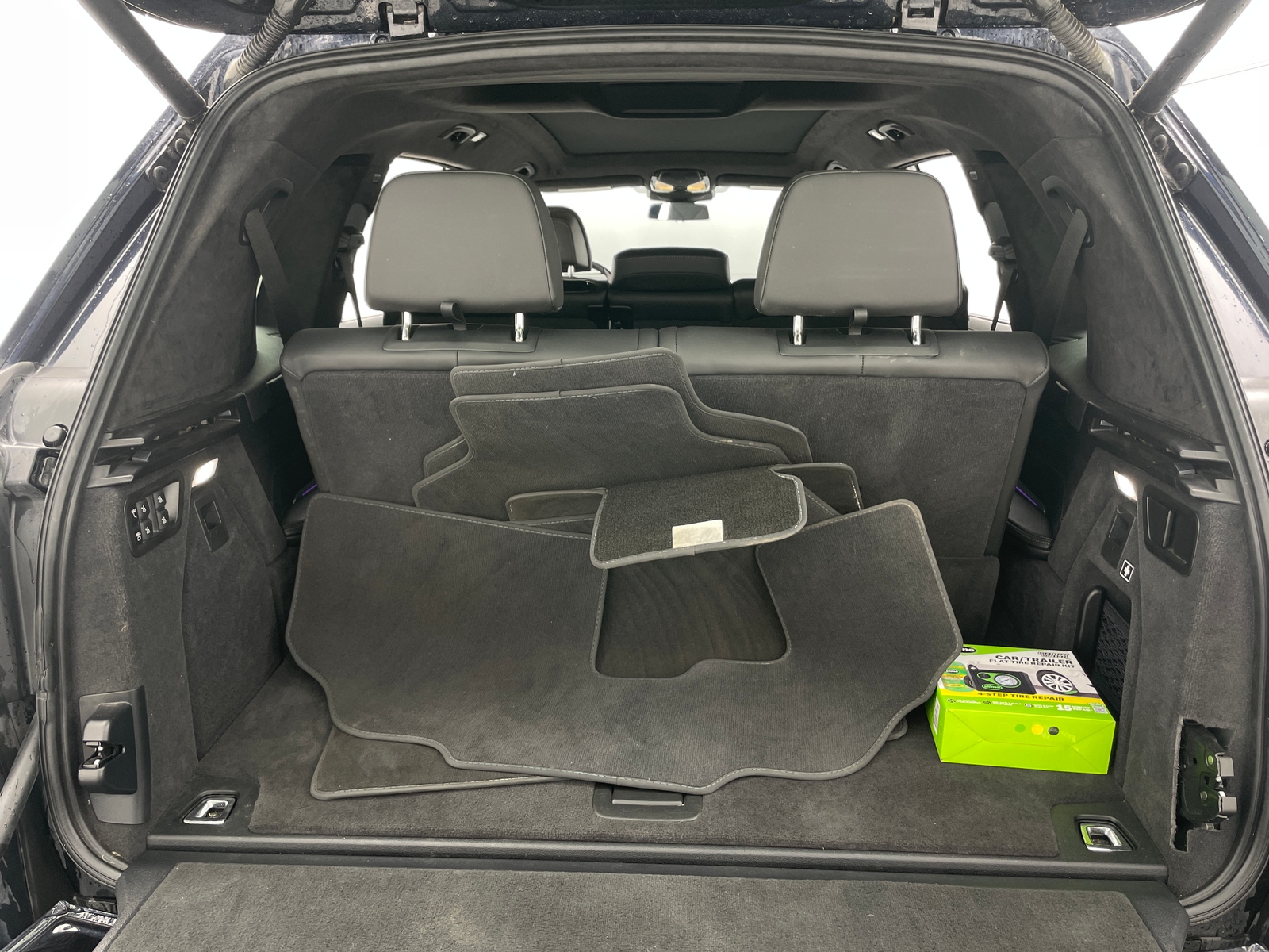 Thumbnail: 2024 BMW X7 - 6