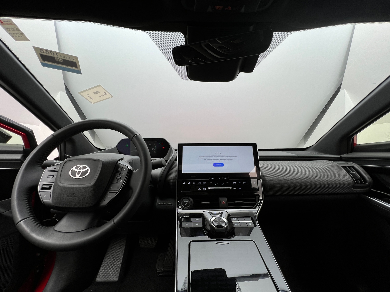 Thumbnail: 2025 Toyota bZ4X - 2