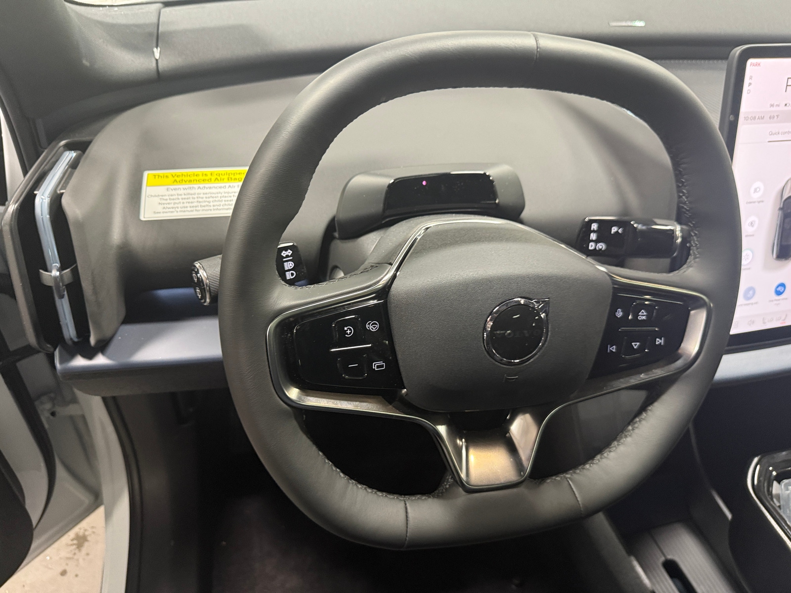 Thumbnail: 2025 Volvo EX30 - 5