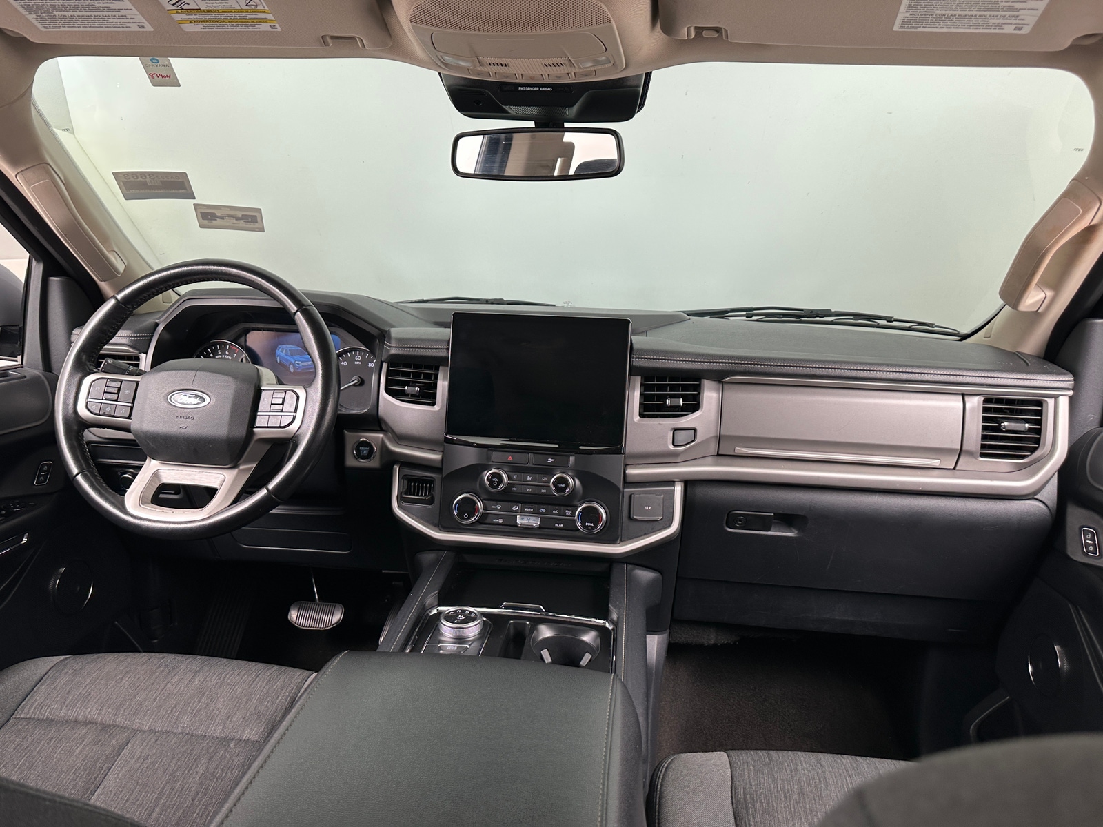 Thumbnail: 2022 Ford Expedition - 3