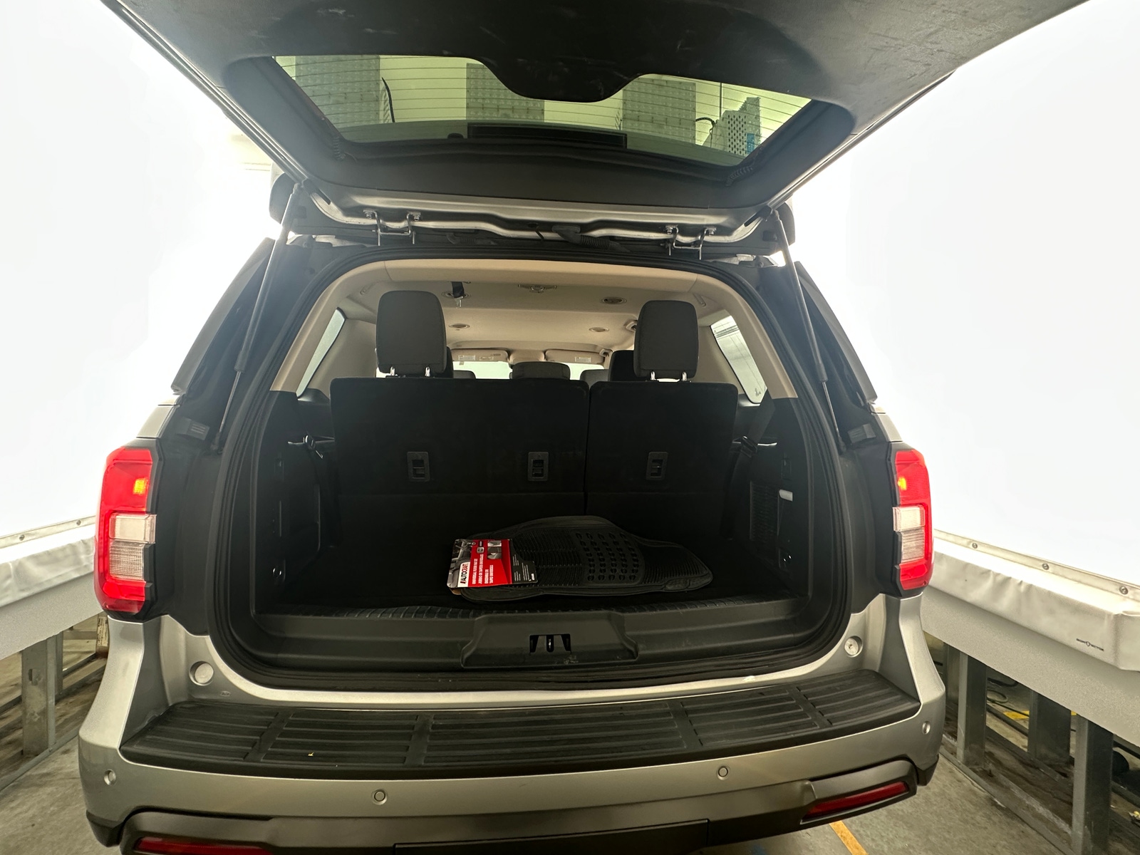 Thumbnail: 2022 Ford Expedition - 7