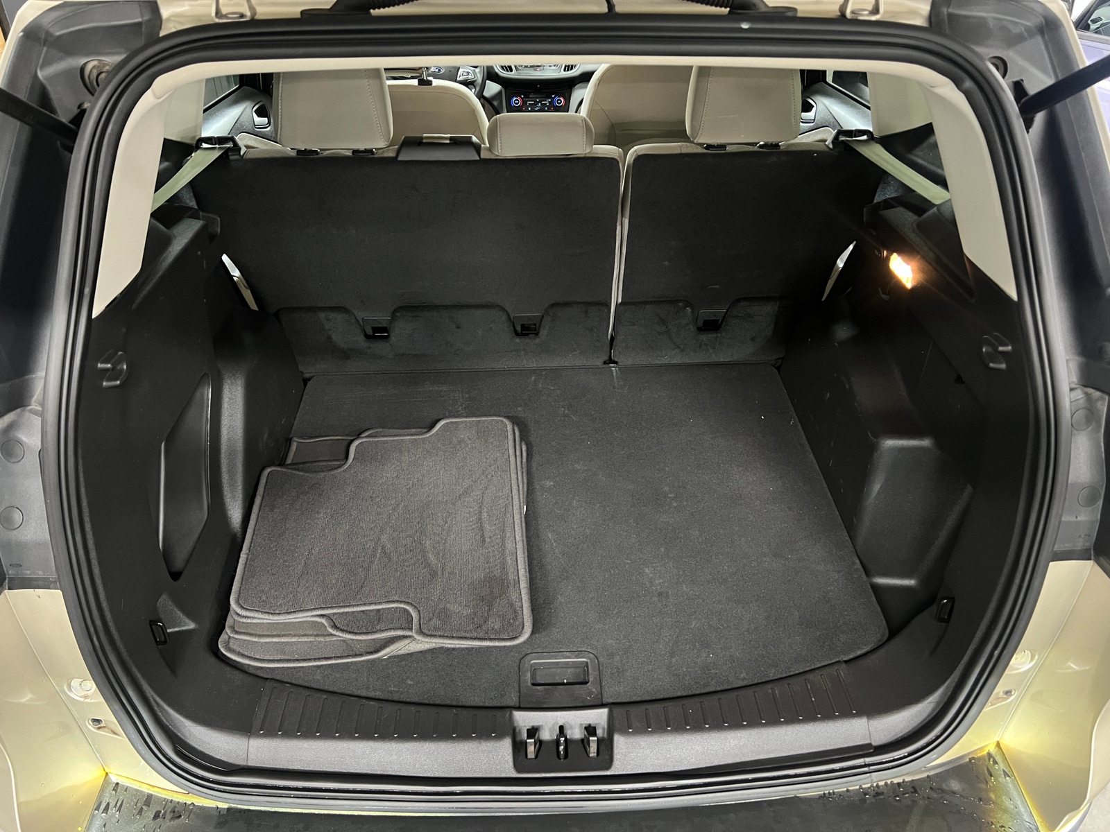 Thumbnail: 2018 Ford Escape - 7