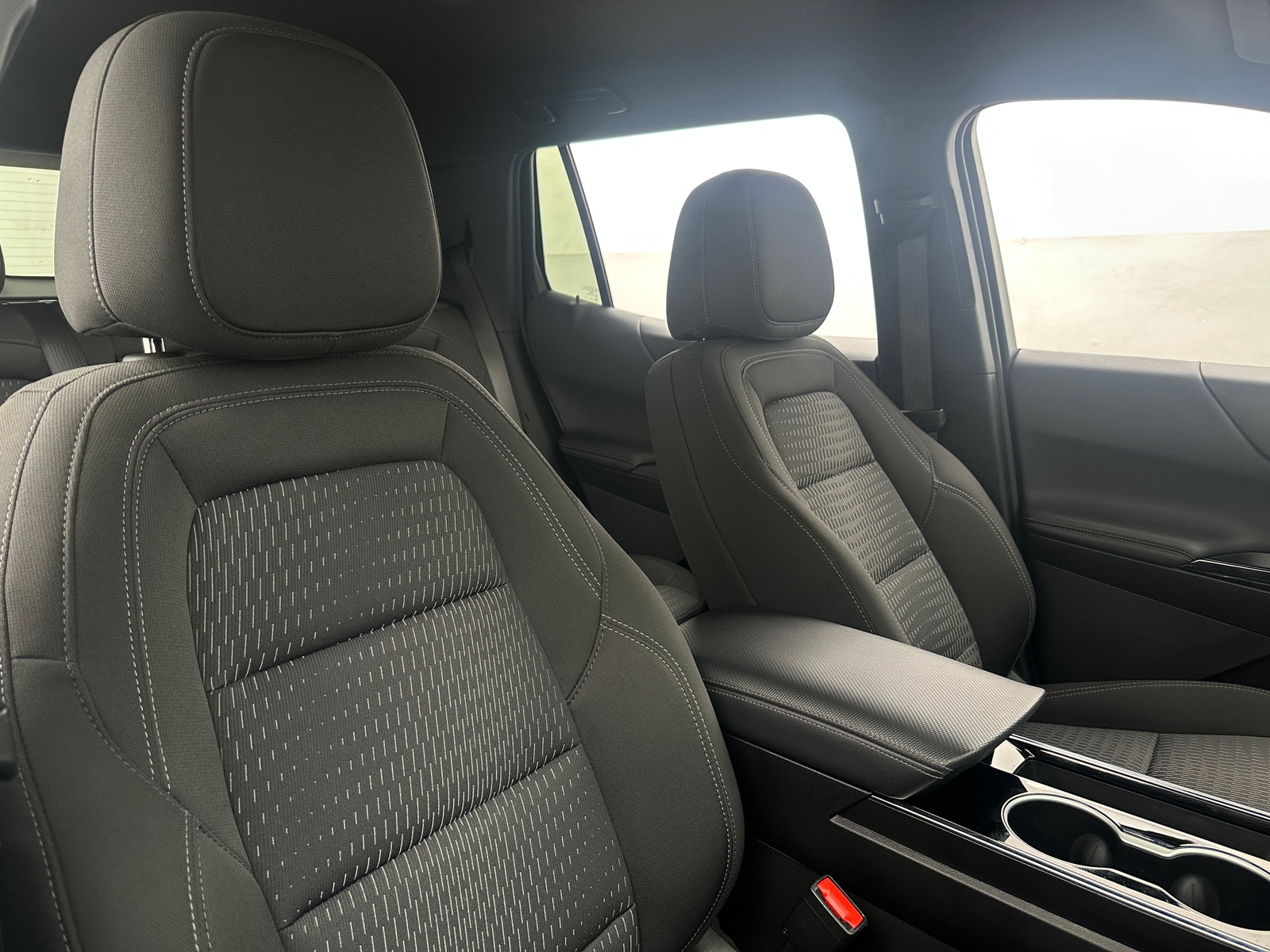 Thumbnail: 2025 Chevrolet Equinox - 2