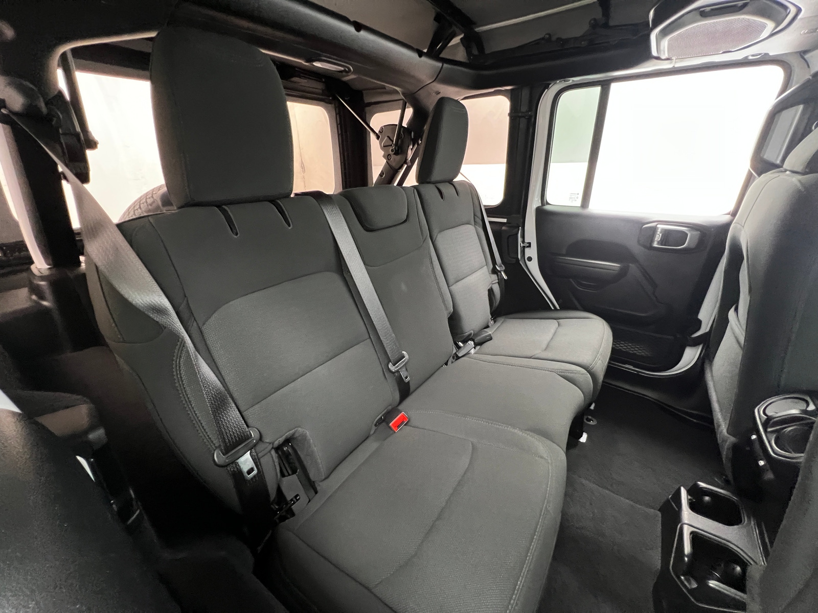 Thumbnail: 2021 Jeep Wrangler - 6