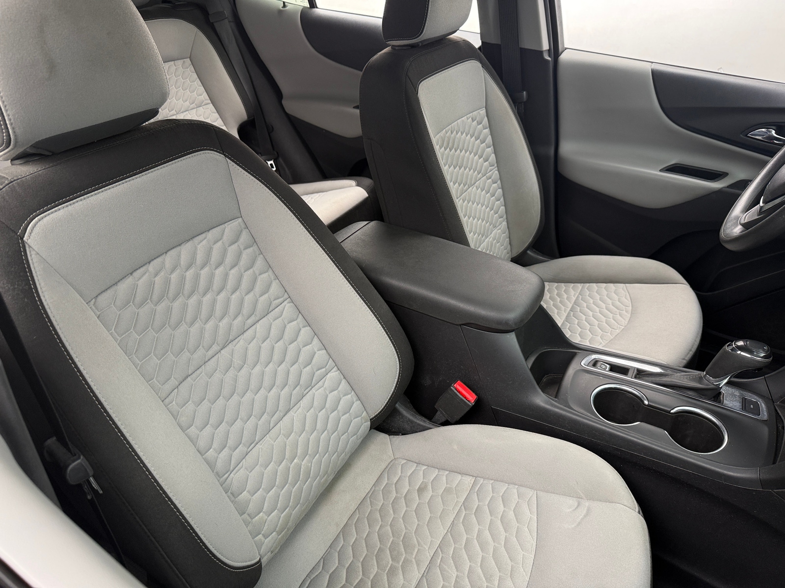 Thumbnail: 2019 Chevrolet Equinox - 2