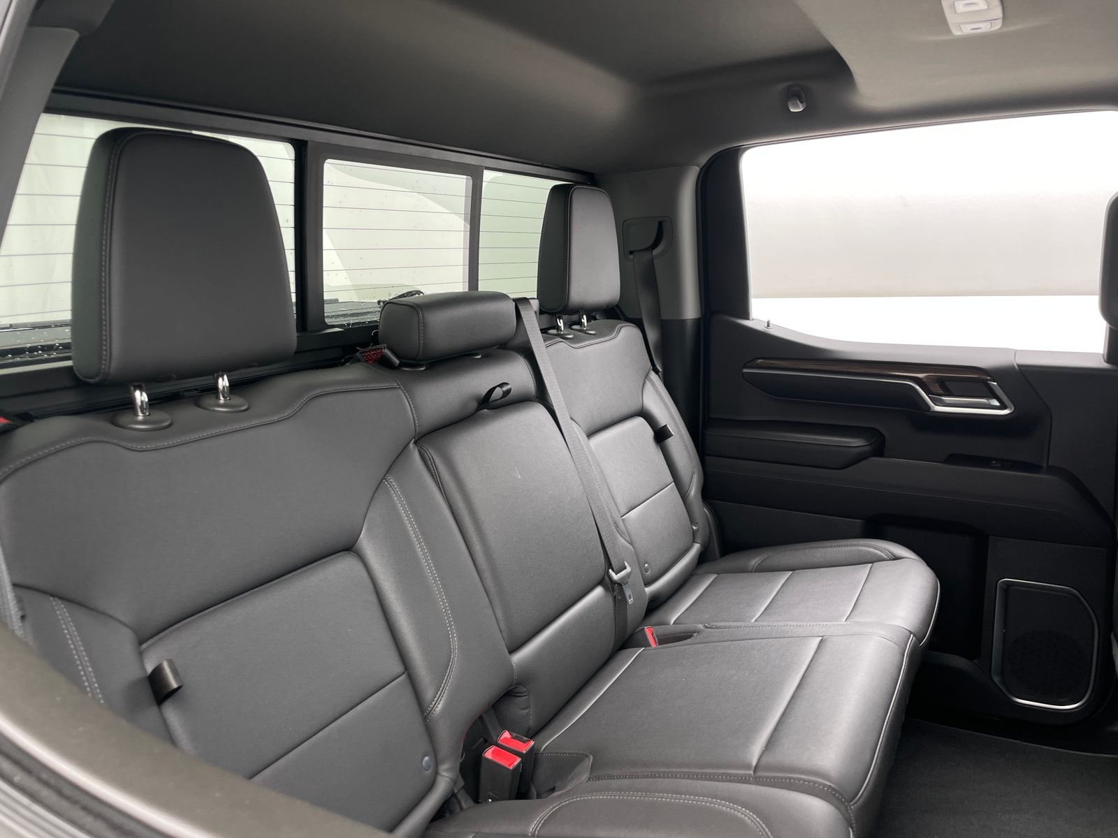 Thumbnail: 2022 Chevrolet Silverado 1500 - 6