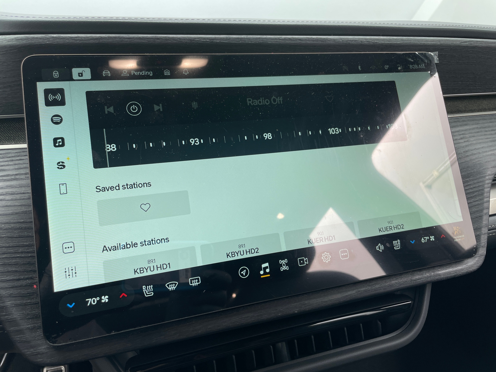 Thumbnail: 2024 Rivian R1S - 3