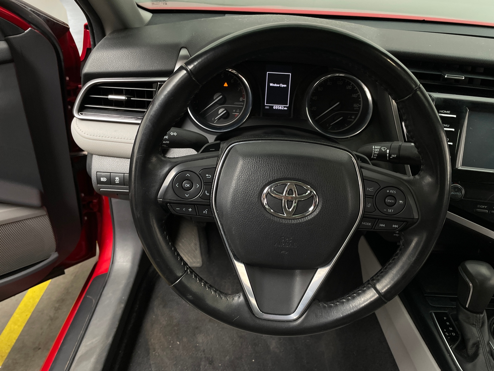 Thumbnail: 2019 Toyota Camry - 4