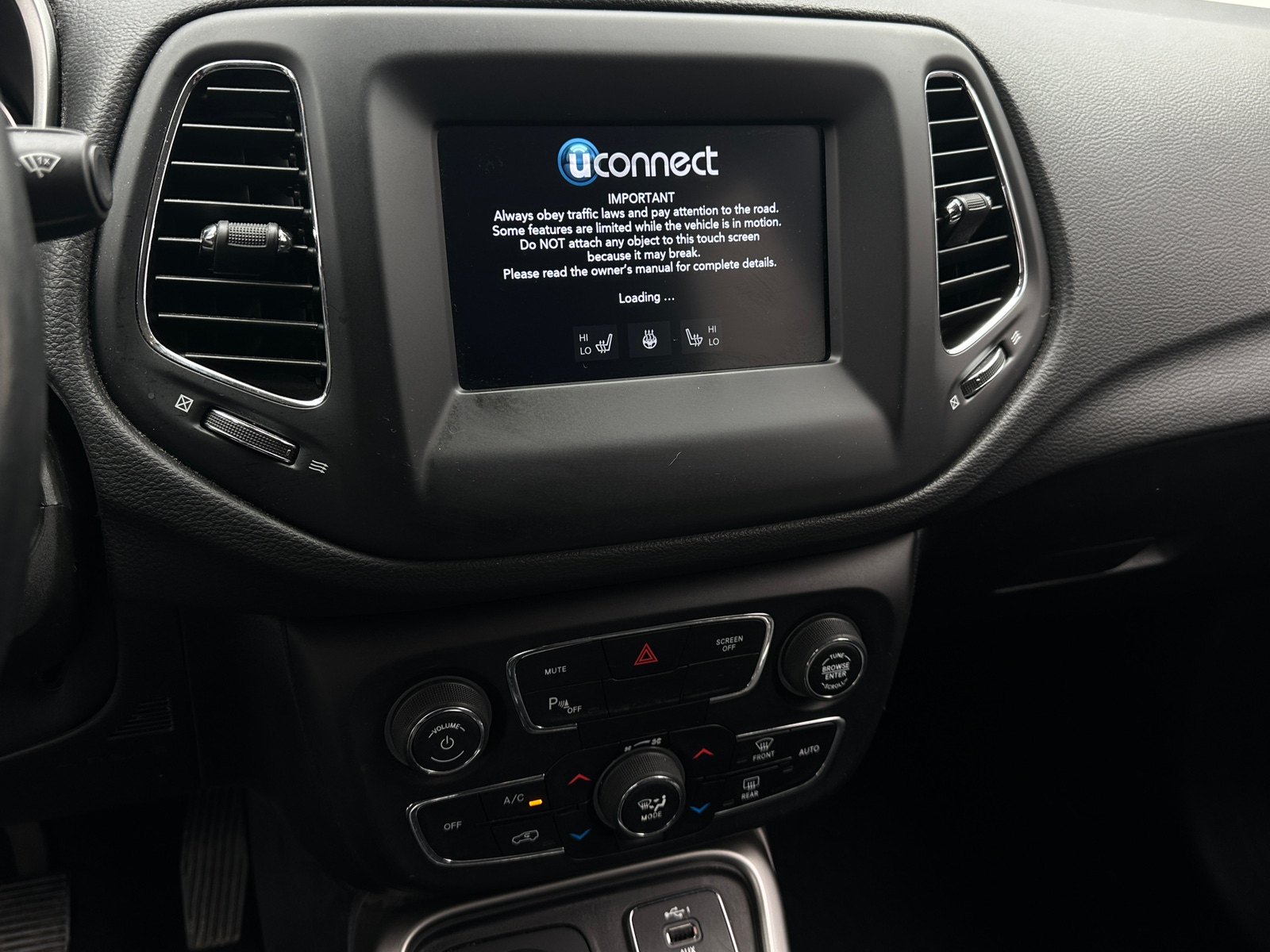 Thumbnail: 2019 Jeep Compass - 4