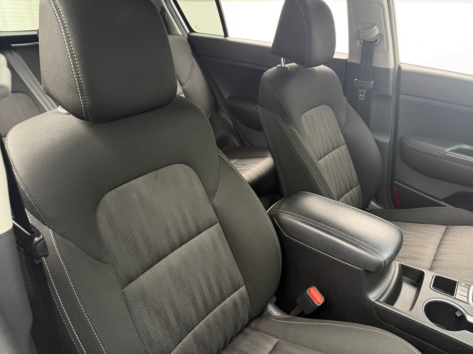 Thumbnail: 2017 Kia Sportage - 2