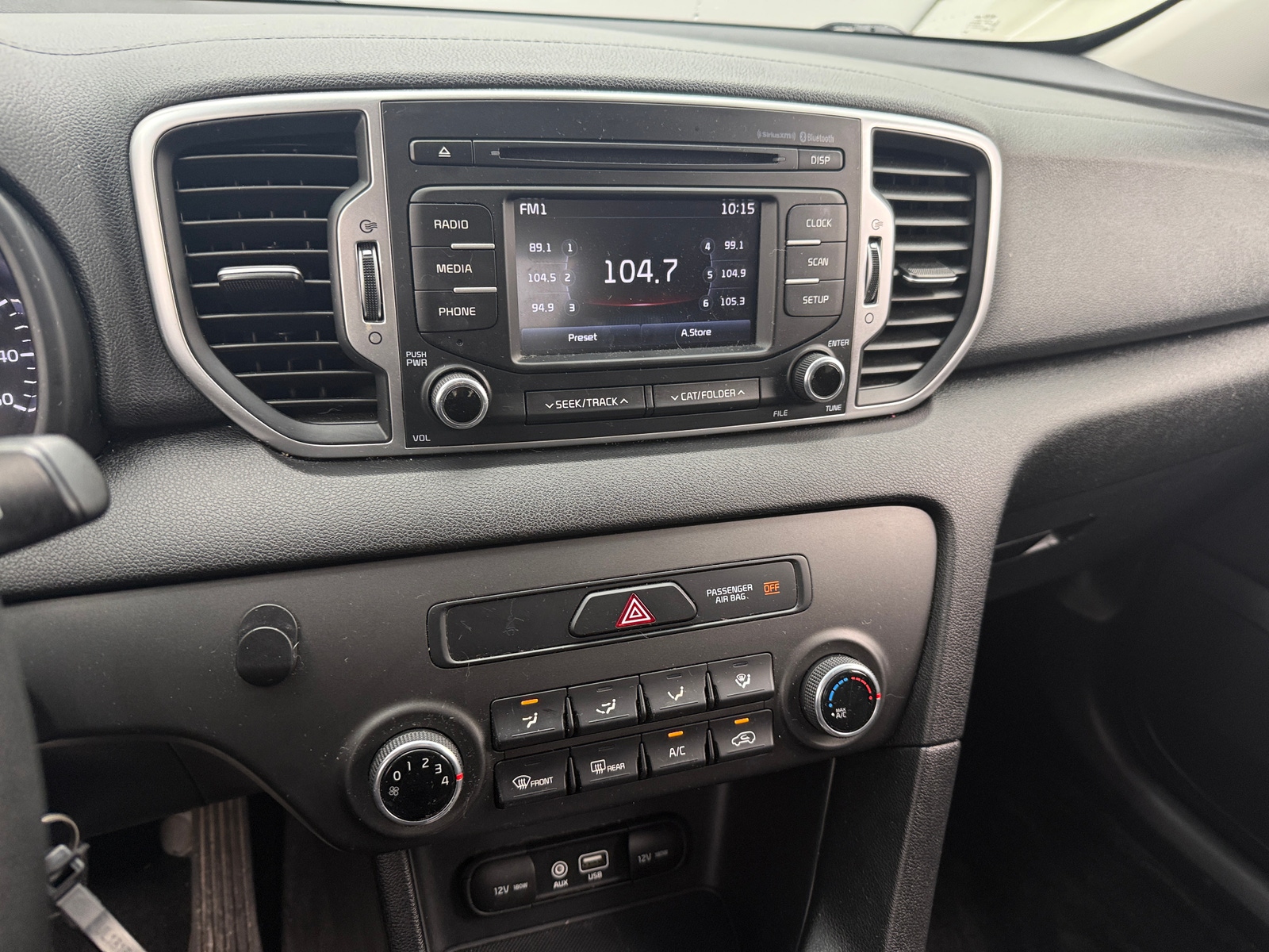 Thumbnail: 2017 Kia Sportage - 4