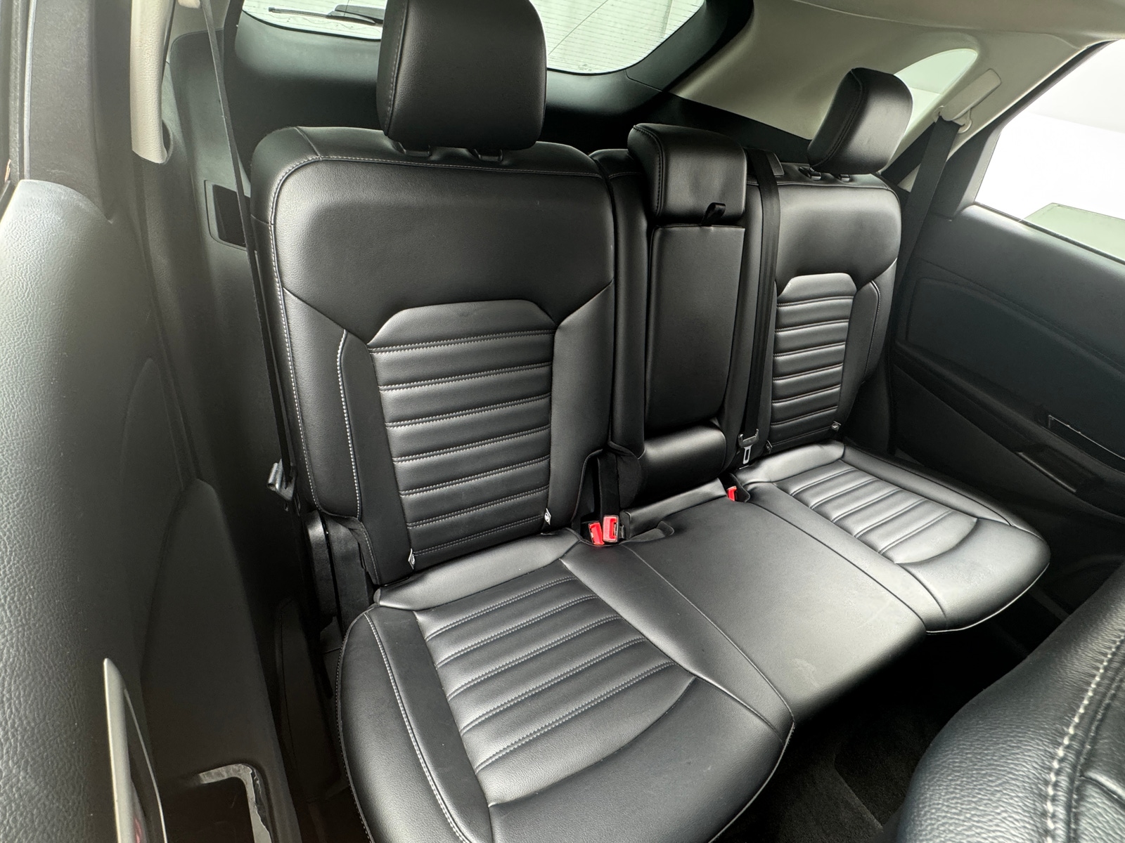 Thumbnail: 2019 Ford Edge - 6