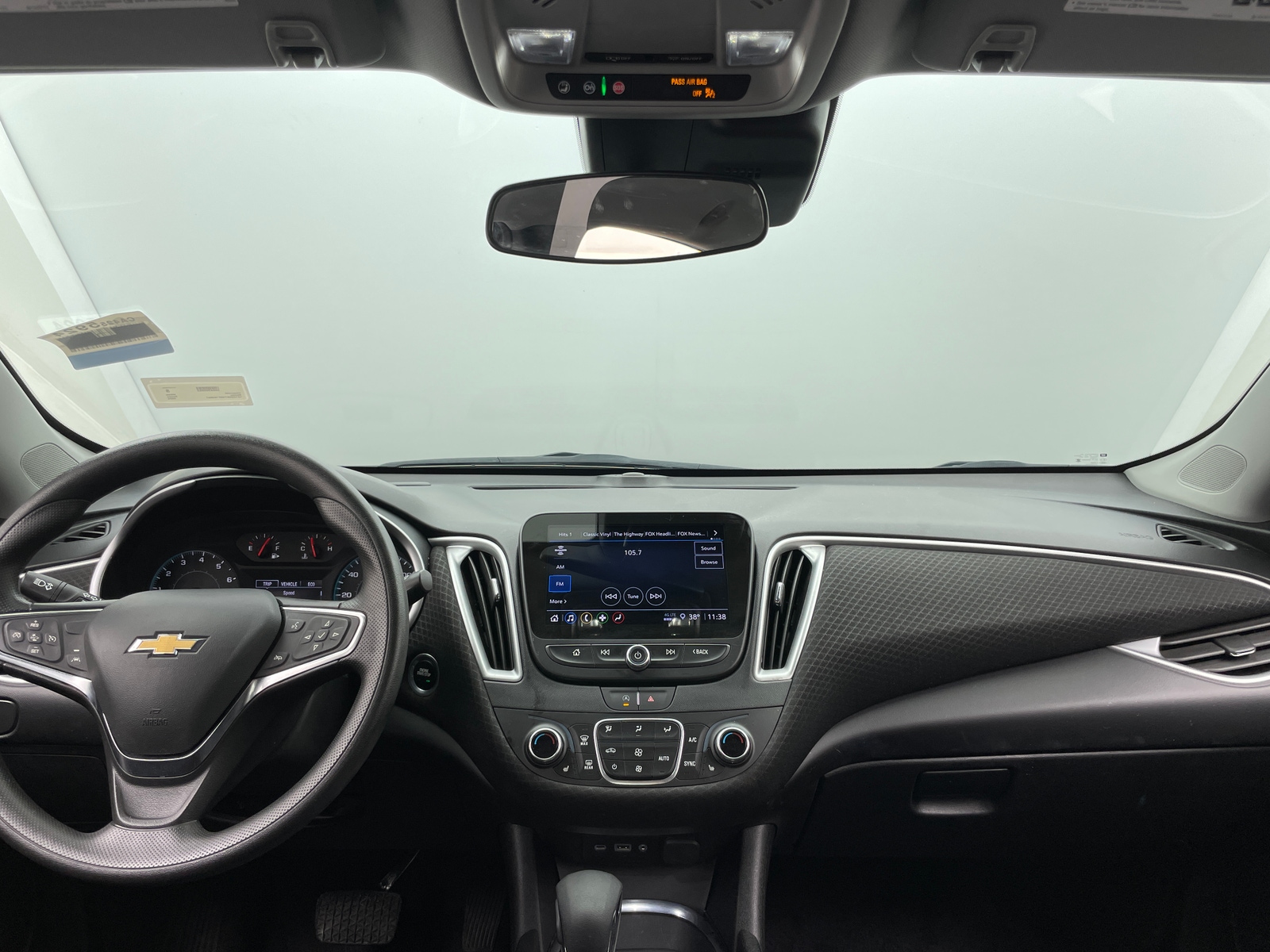 Thumbnail: 2024 Chevrolet Malibu - 3