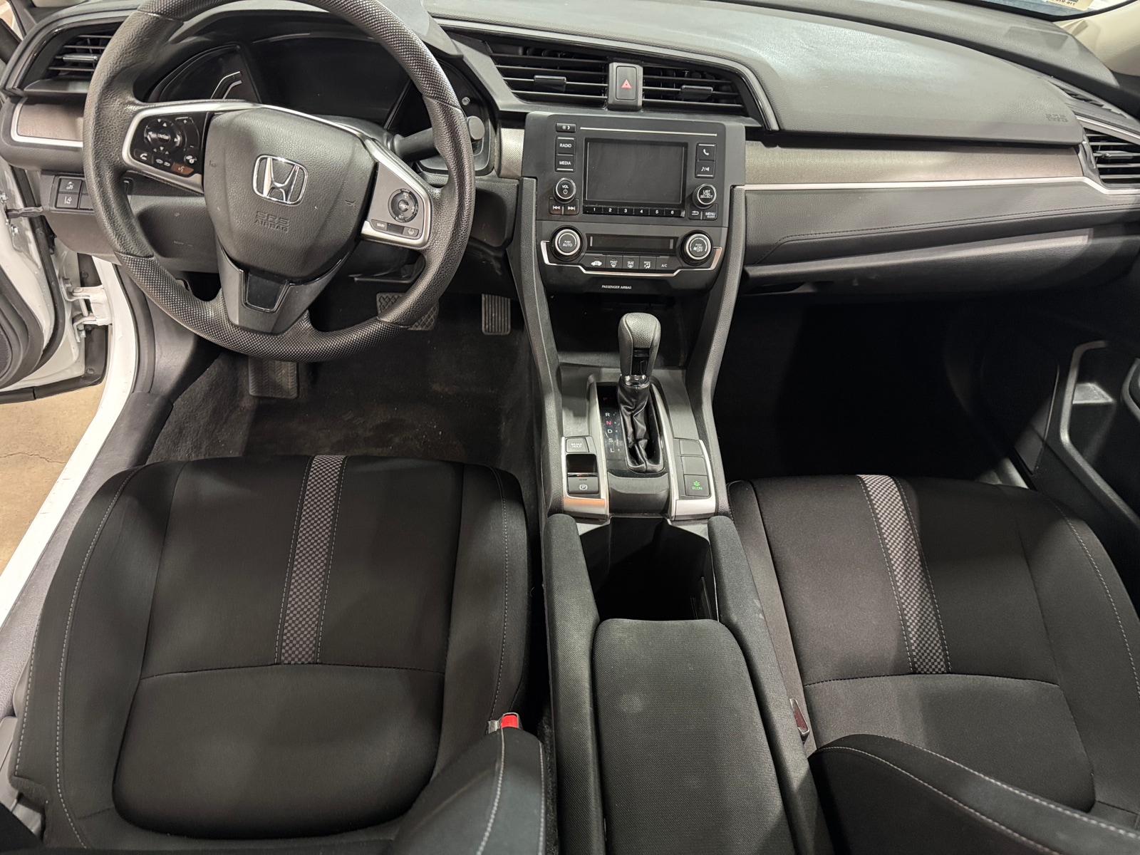 Thumbnail: 2020 Honda Civic - 3