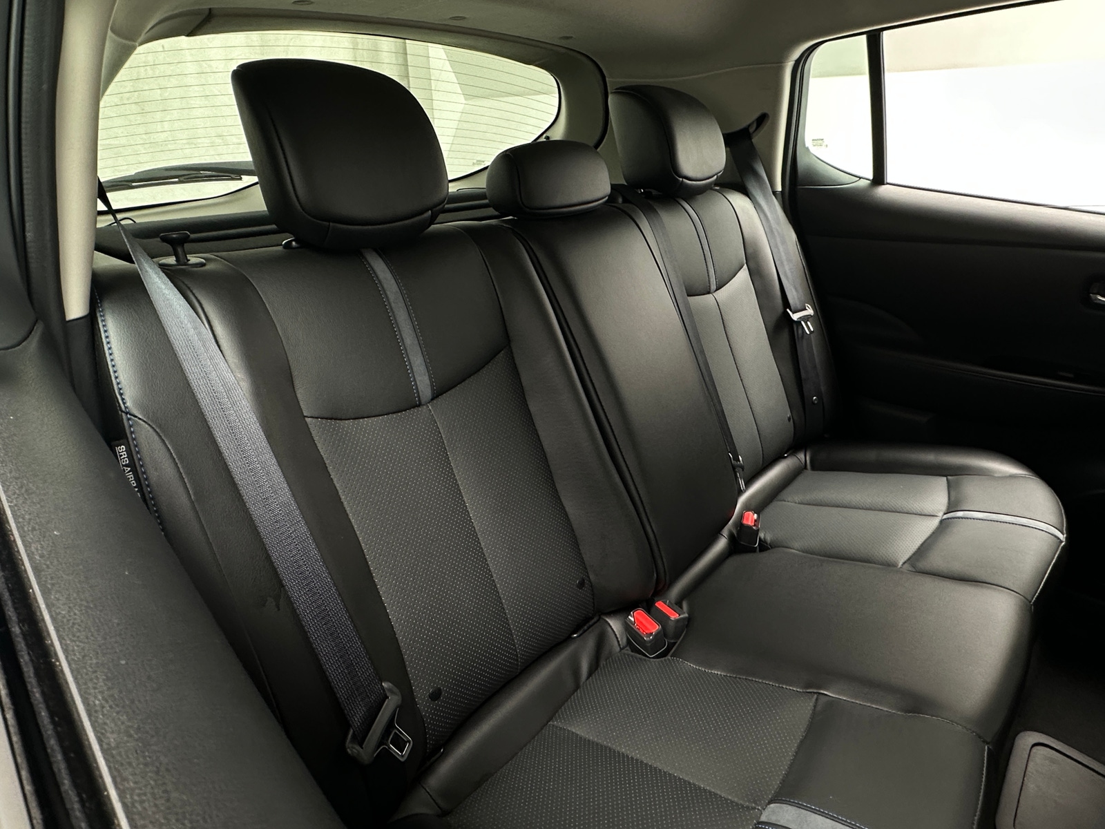 Thumbnail: 2020 Nissan Leaf - 5