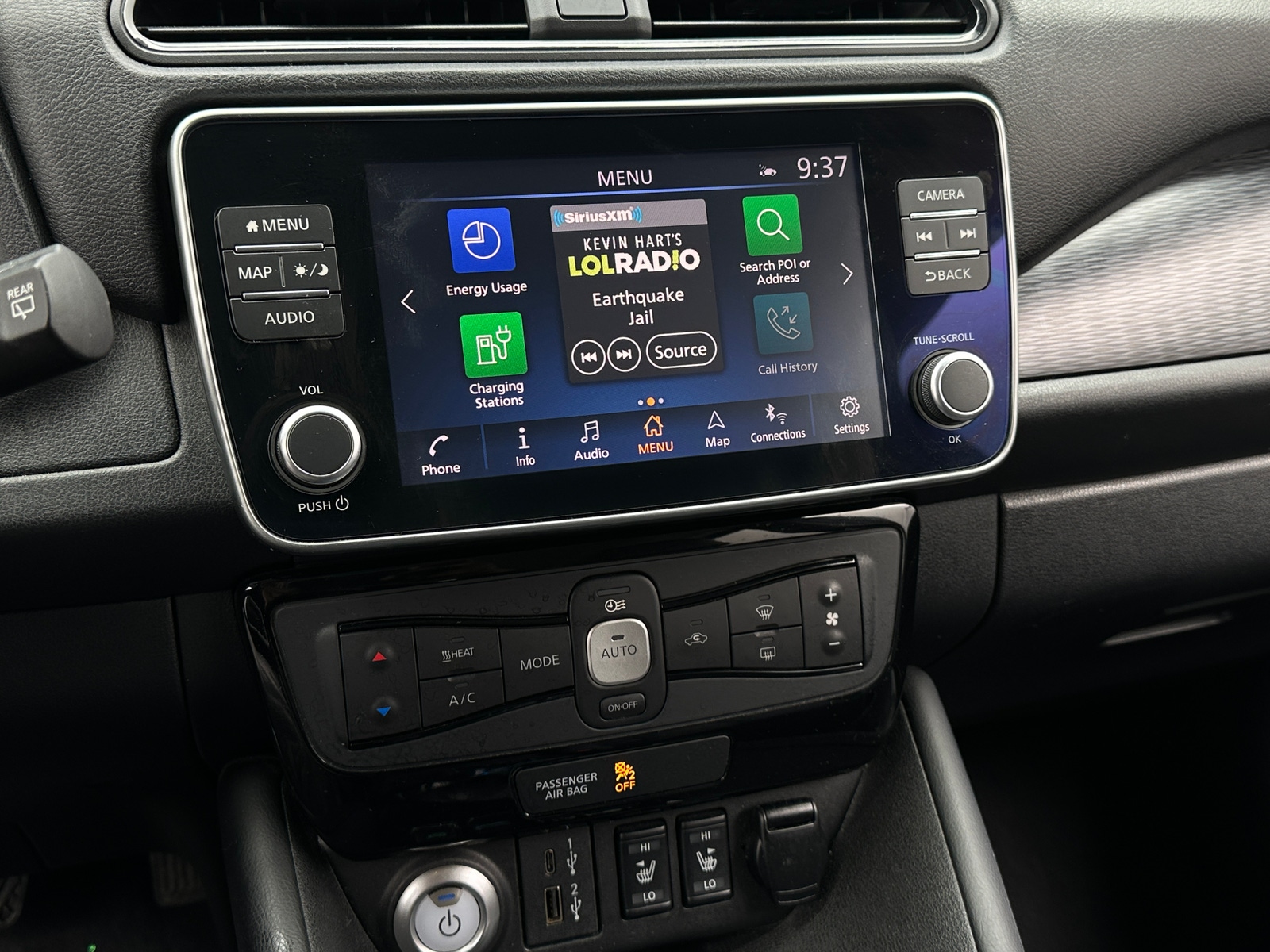 Thumbnail: 2020 Nissan Leaf - 3