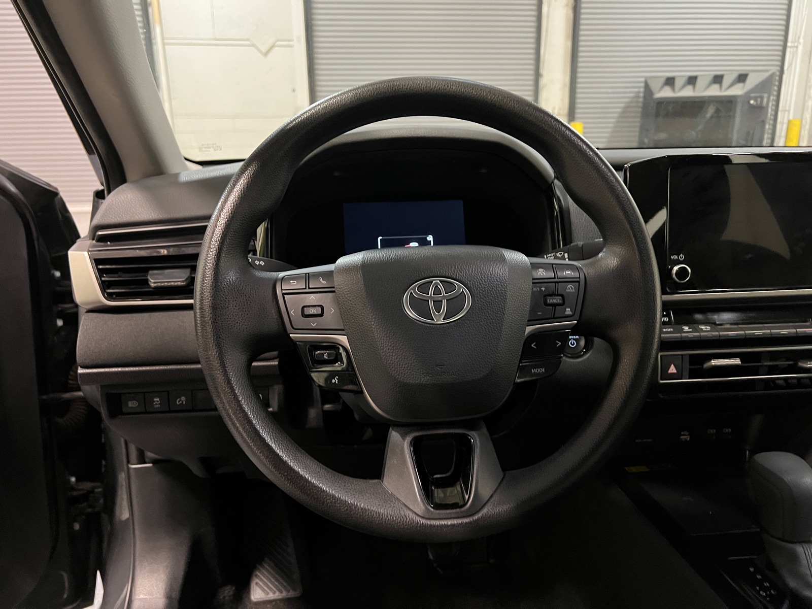 Thumbnail: 2025 Toyota Camry - 5