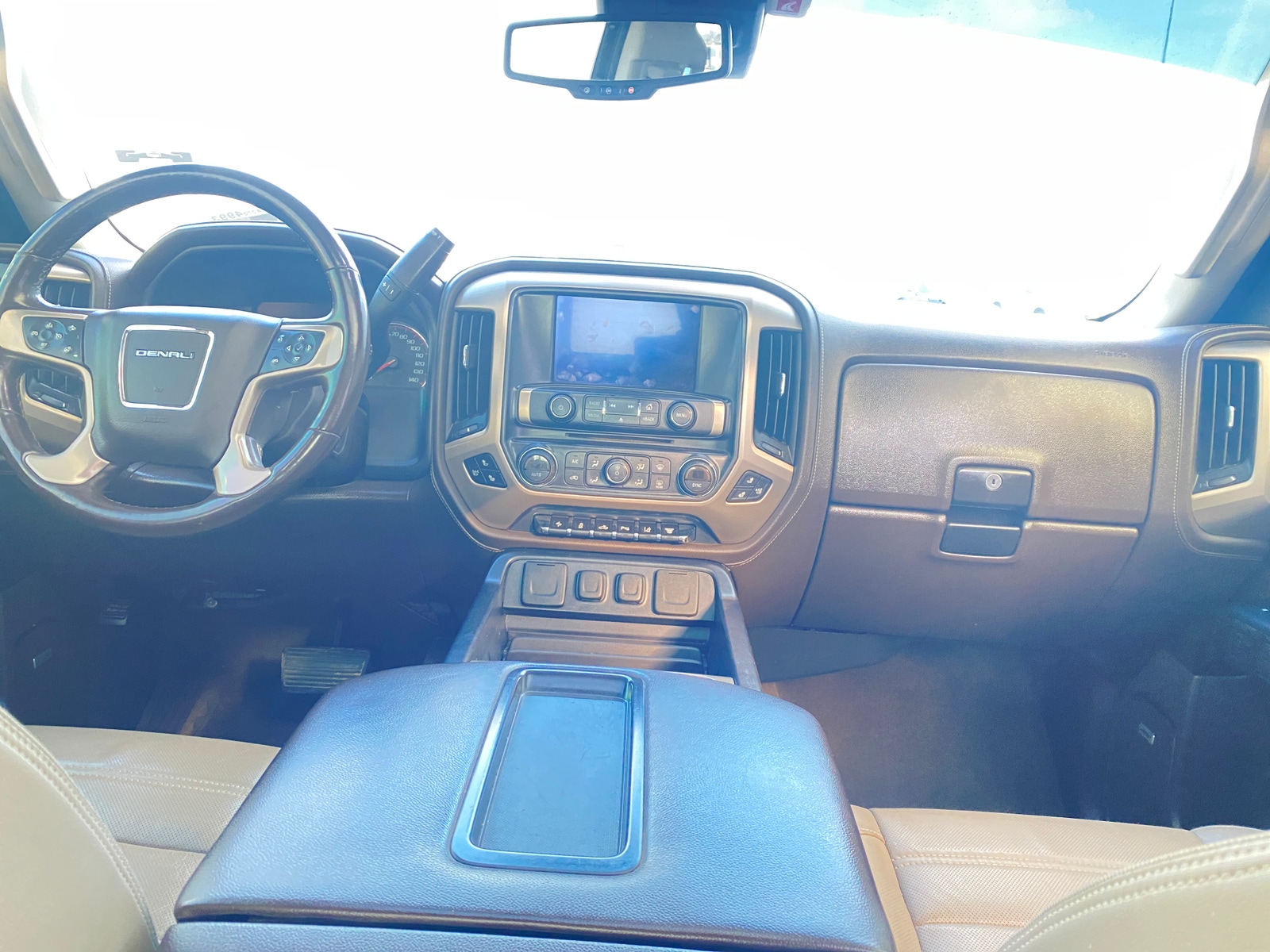 Thumbnail: 2015 GMC Sierra 3500 - 2