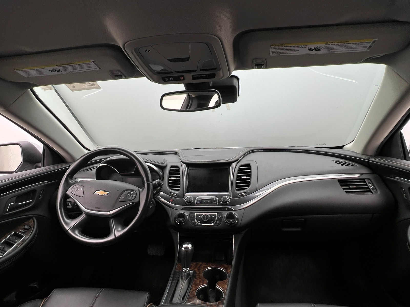 Thumbnail: 2015 Chevrolet Impala - 3