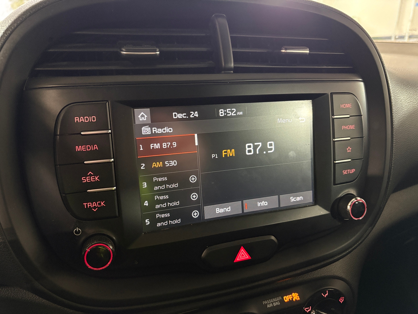 Thumbnail: 2020 Kia Soul - 4