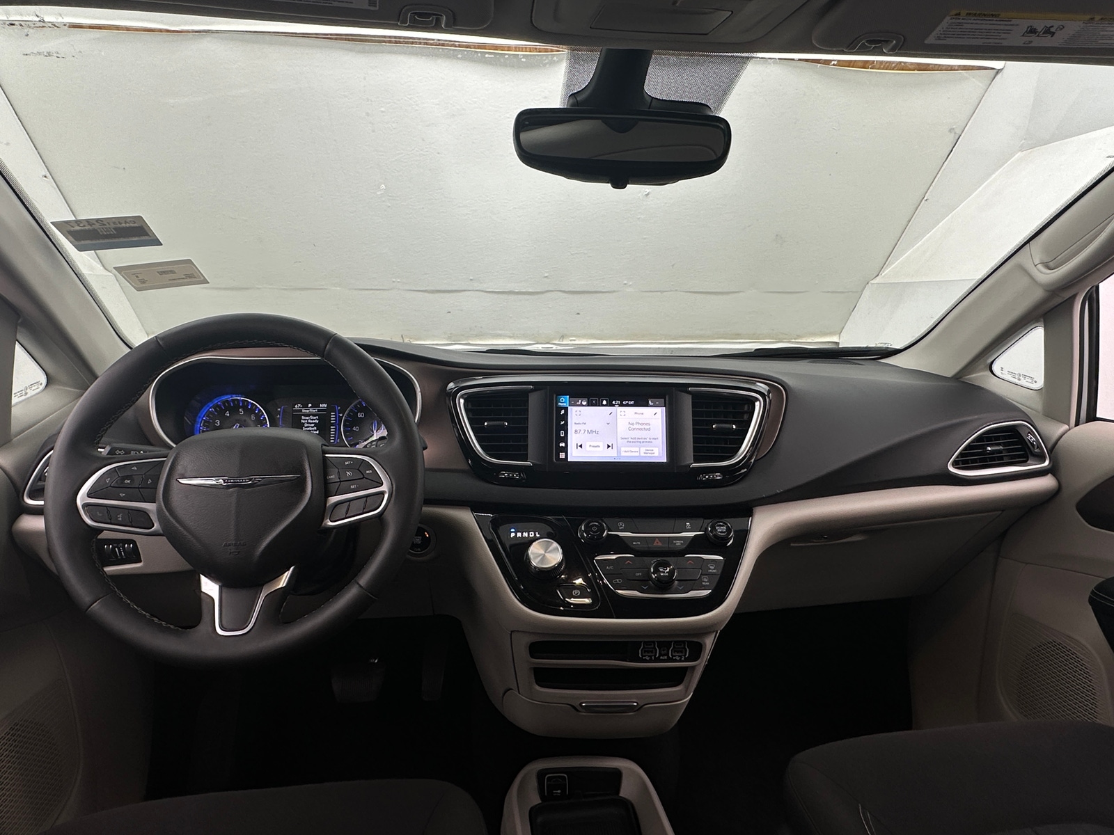 Thumbnail: 2024 Chrysler Voyager - 3