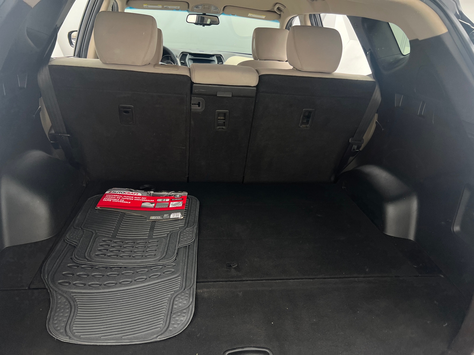 Thumbnail: 2018 Hyundai Santa Fe - 7