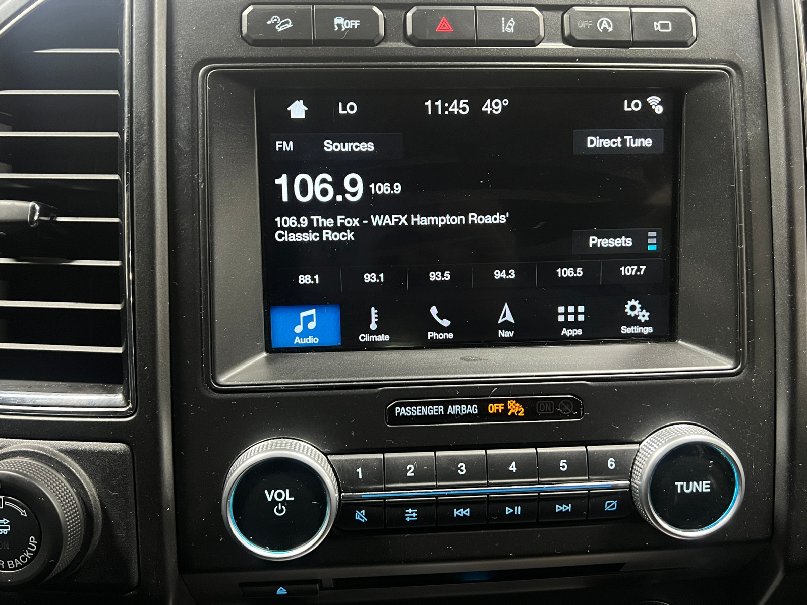 Thumbnail: 2018 Ford Expedition - 3