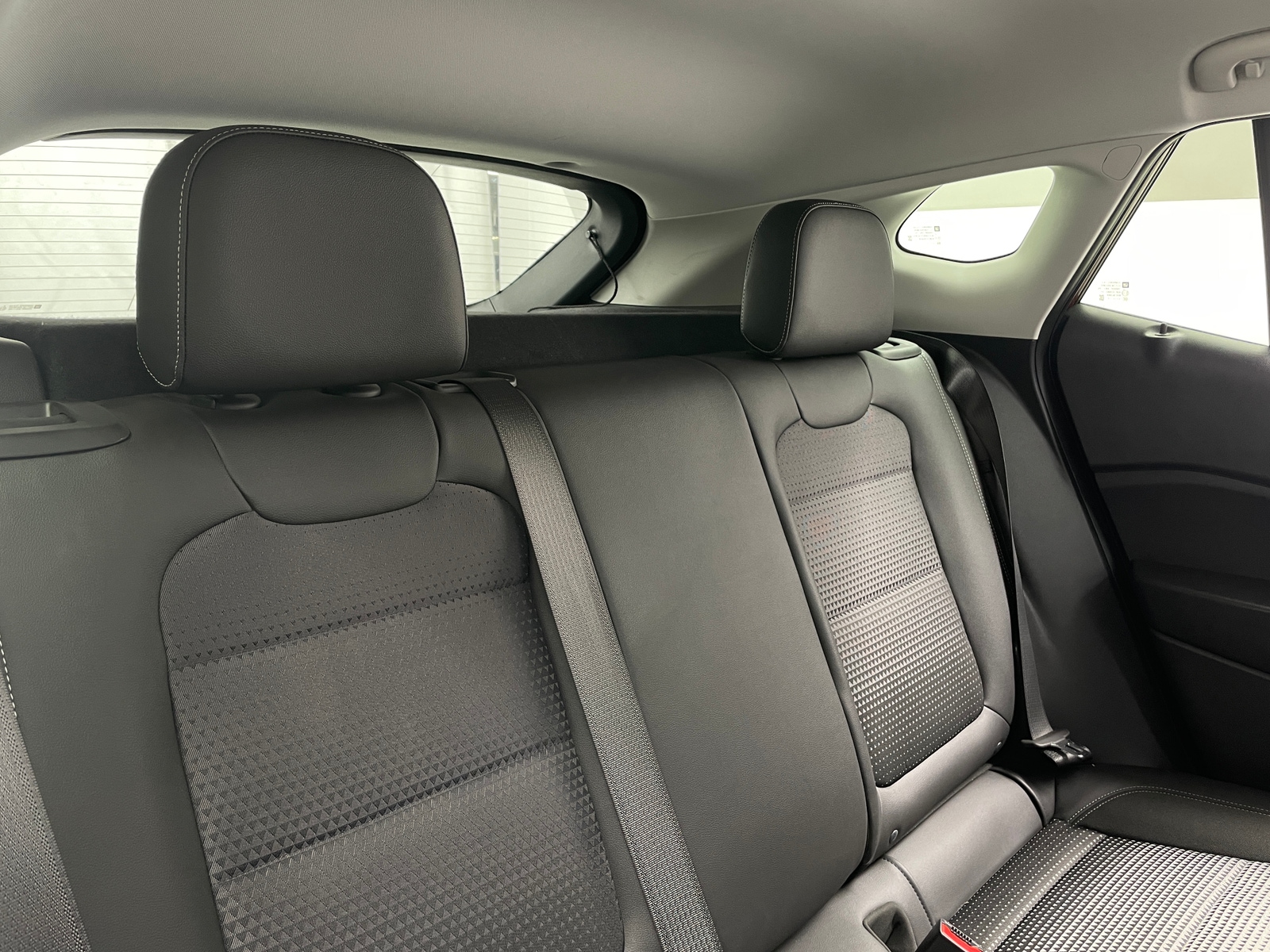 Thumbnail: 2025 Chevrolet Trax - 6