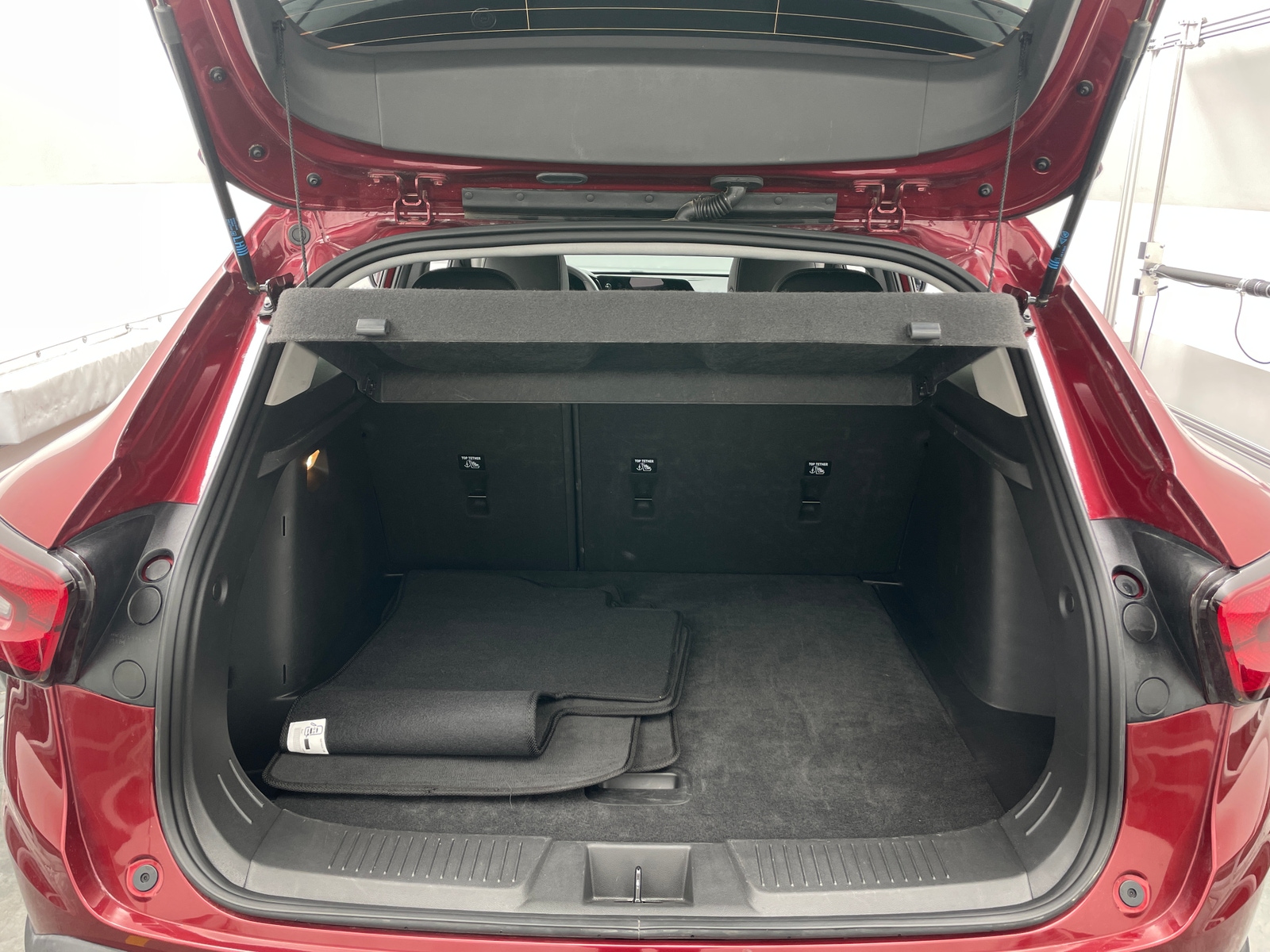 Thumbnail: 2025 Chevrolet Trax - 7