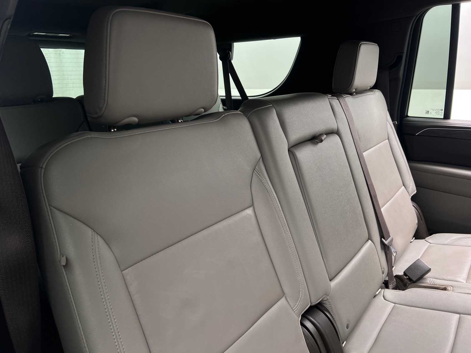 Thumbnail: 2022 Chevrolet Suburban - 5