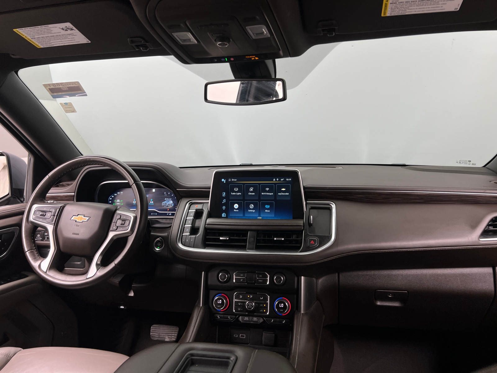 Thumbnail: 2022 Chevrolet Suburban - 2