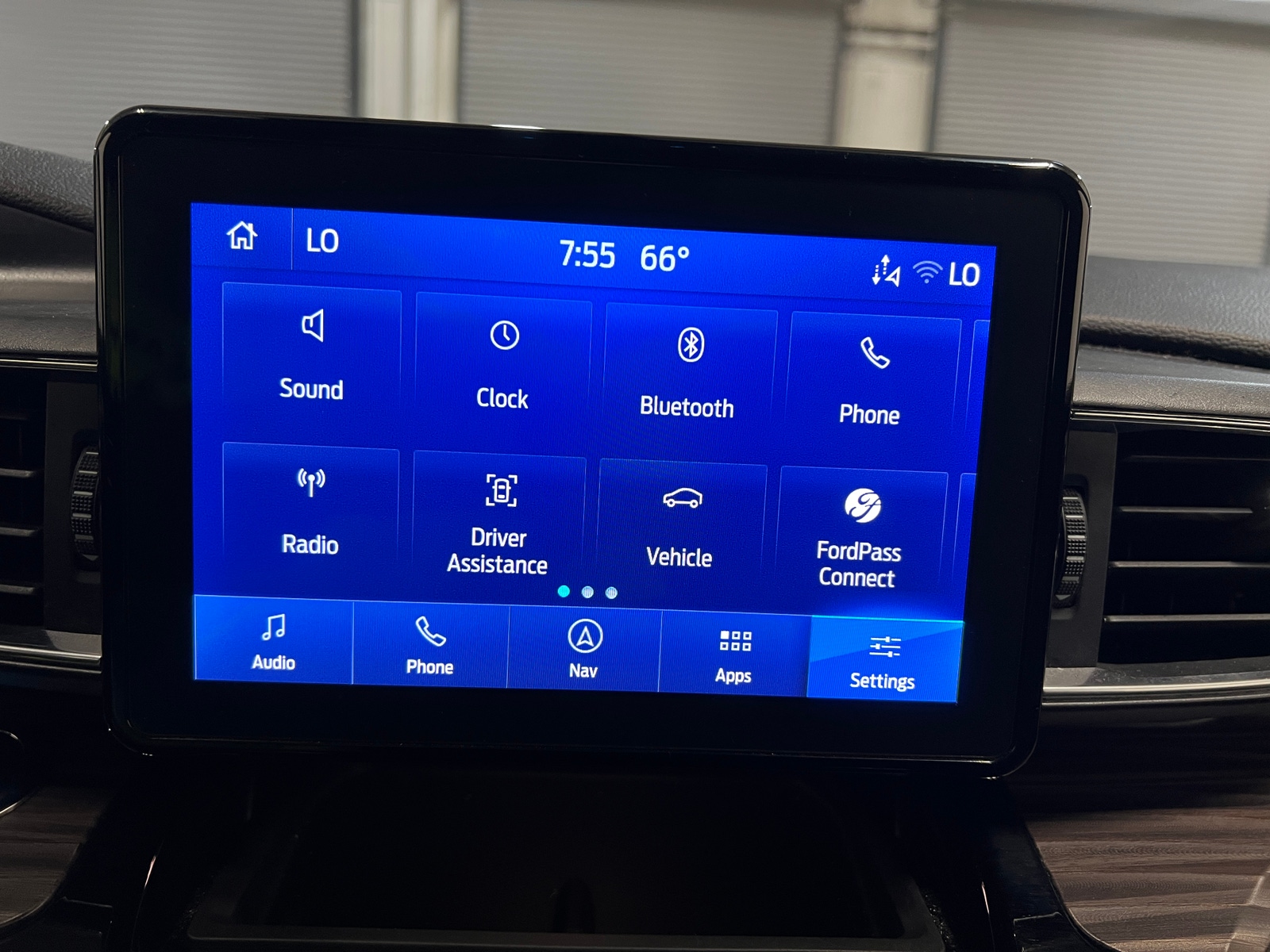 Thumbnail: 2024 Ford Explorer - 3