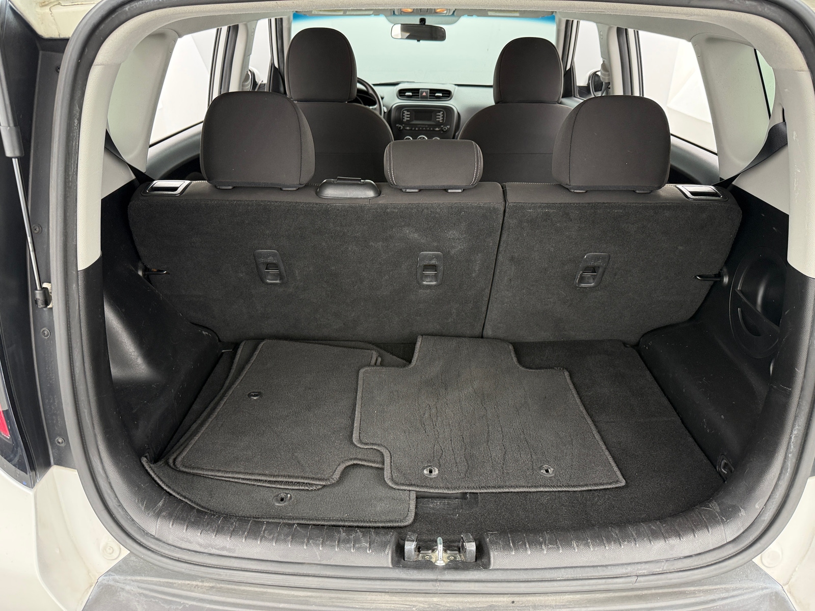 Thumbnail: 2016 Kia Soul - 7