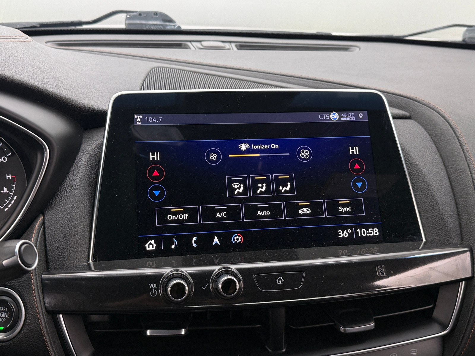 Thumbnail: 2020 Cadillac CT5 - 3