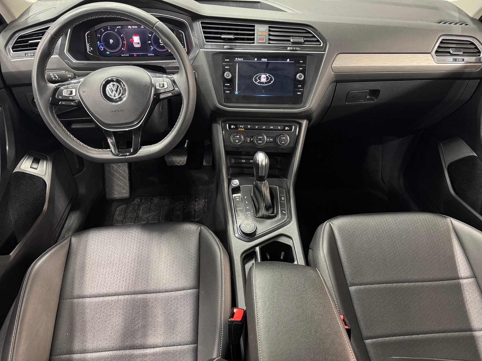 Thumbnail: 2021 Volkswagen Tiguan - 2