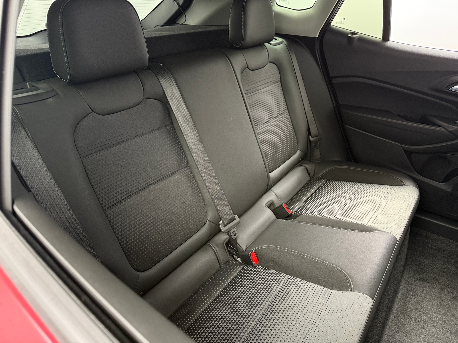 Thumbnail: 2025 Chevrolet Trax - 6