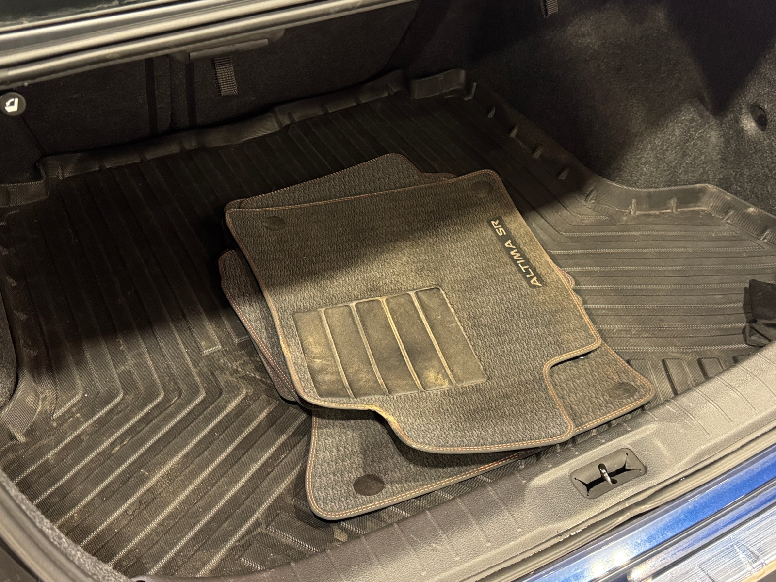 Thumbnail: 2020 Nissan Altima - 7