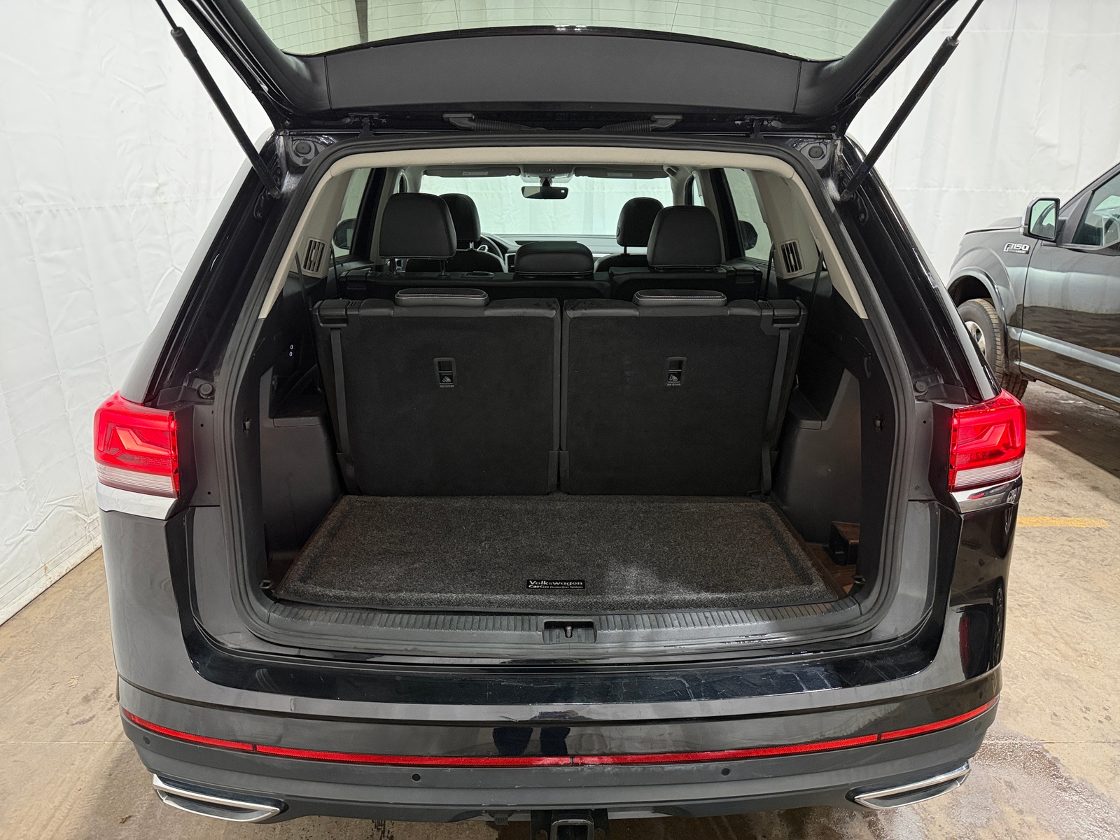 Thumbnail: 2022 Volkswagen Atlas - 6