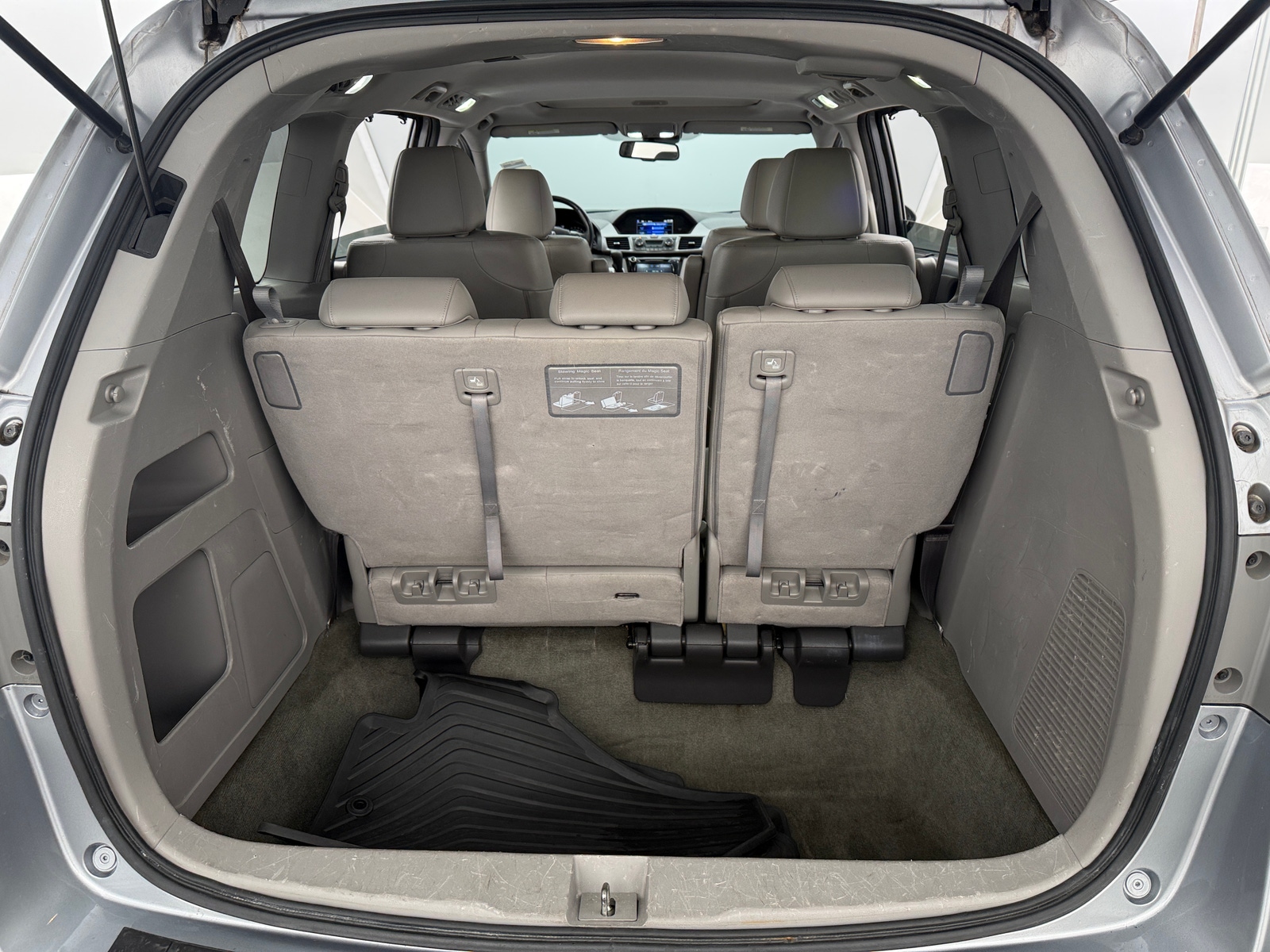 Thumbnail: 2017 Honda Odyssey - 6