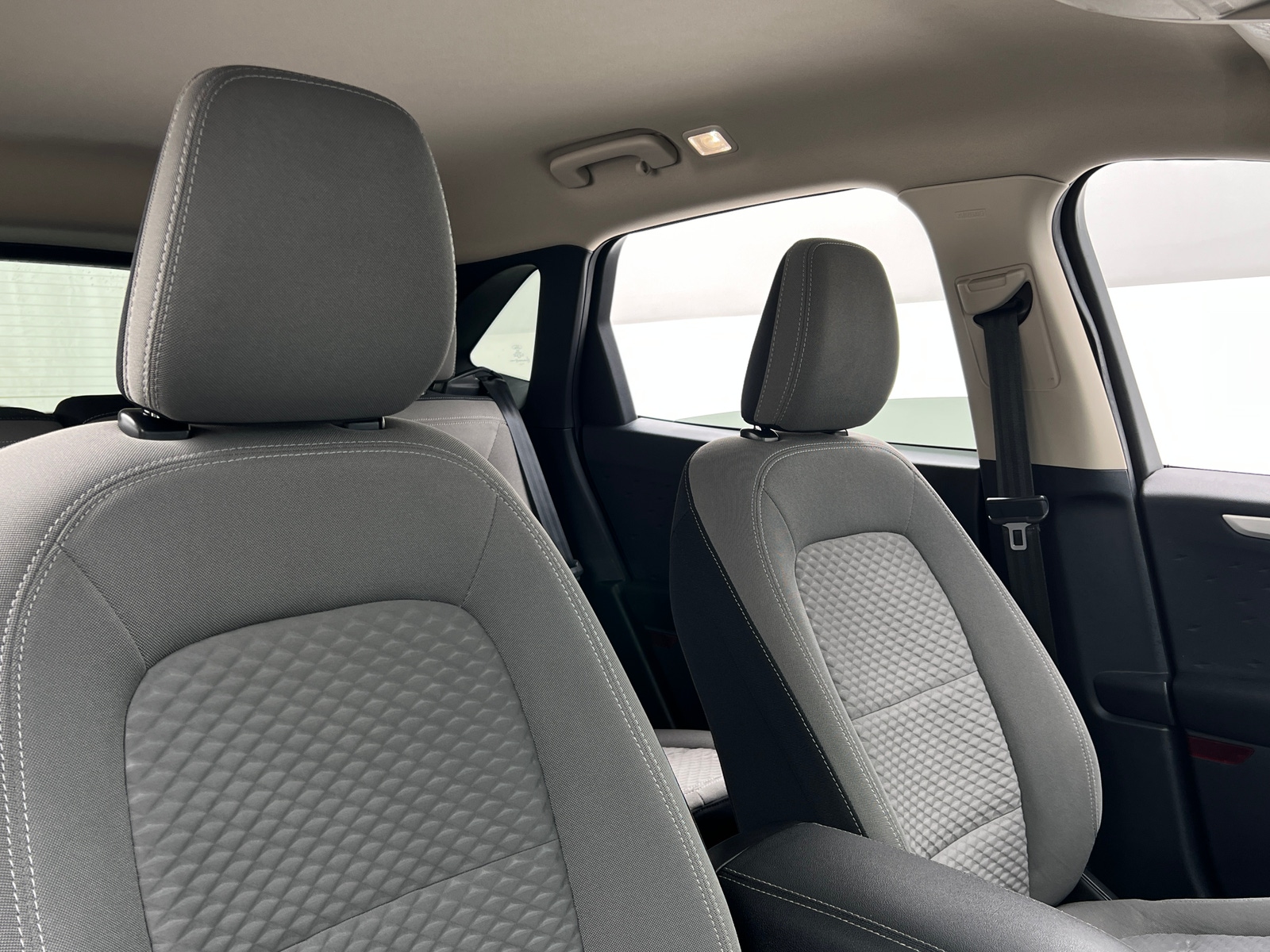 Thumbnail: 2020 Ford Escape - 2