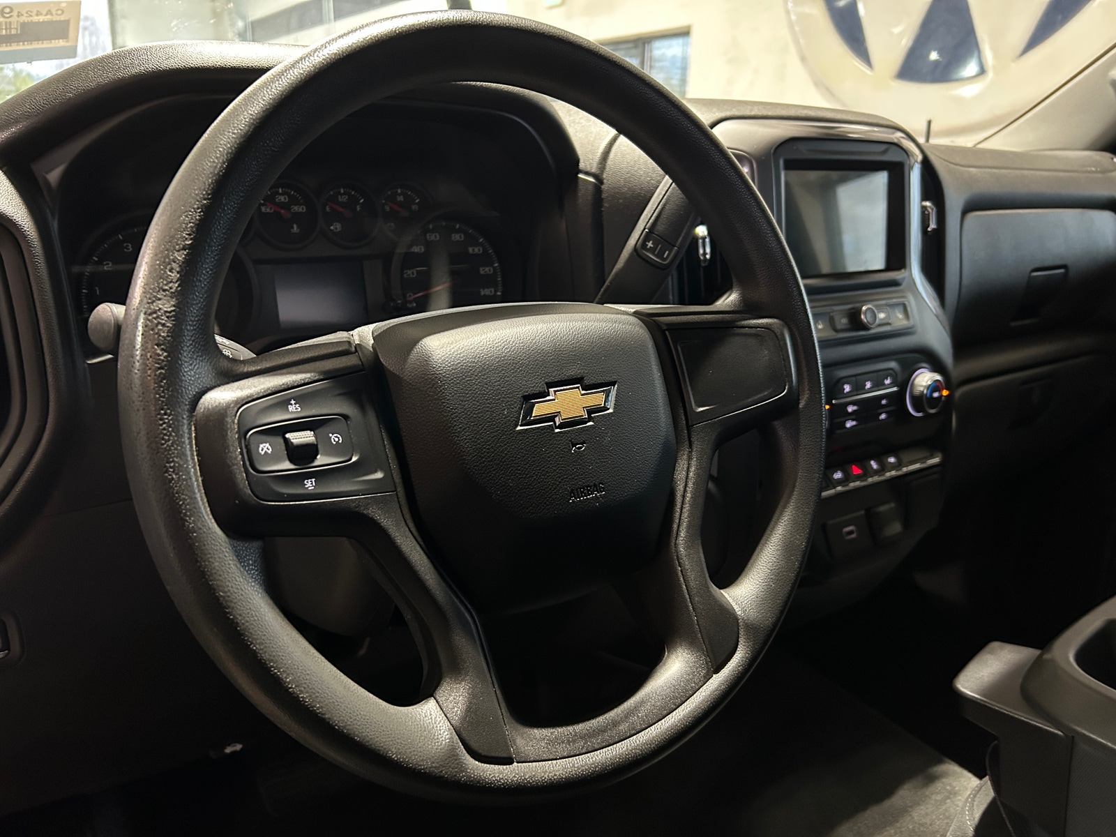 Thumbnail: 2019 Chevrolet Silverado 1500 - 5