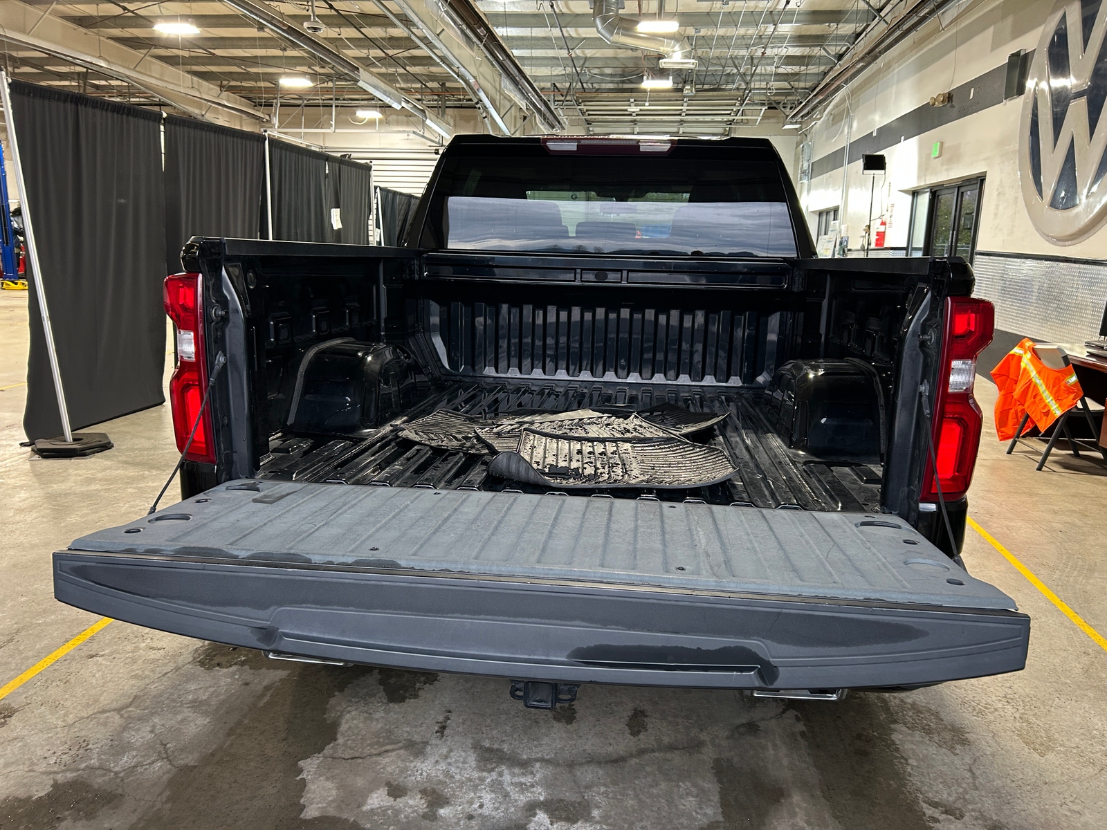 Thumbnail: 2019 Chevrolet Silverado 1500 - 7