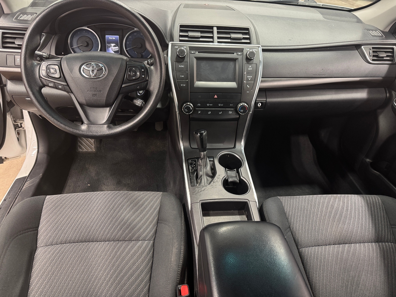 Thumbnail: 2017 Toyota Camry - 3