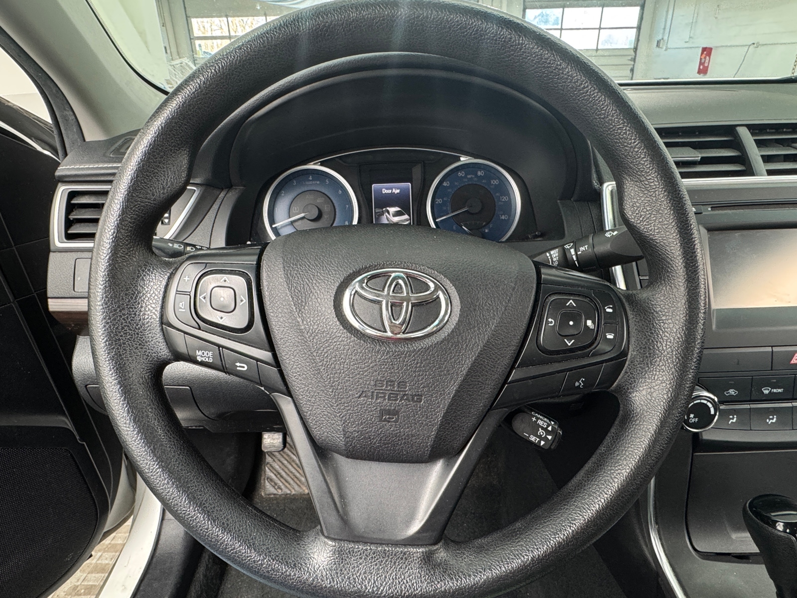 Thumbnail: 2017 Toyota Camry - 5